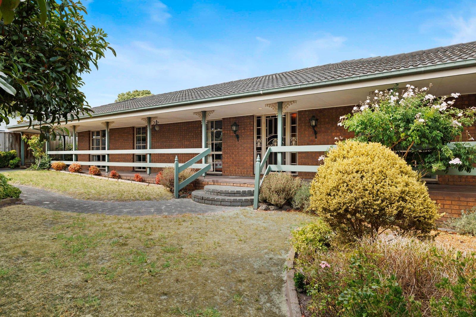 1 St James Crescent, Mount Eliza, 3930