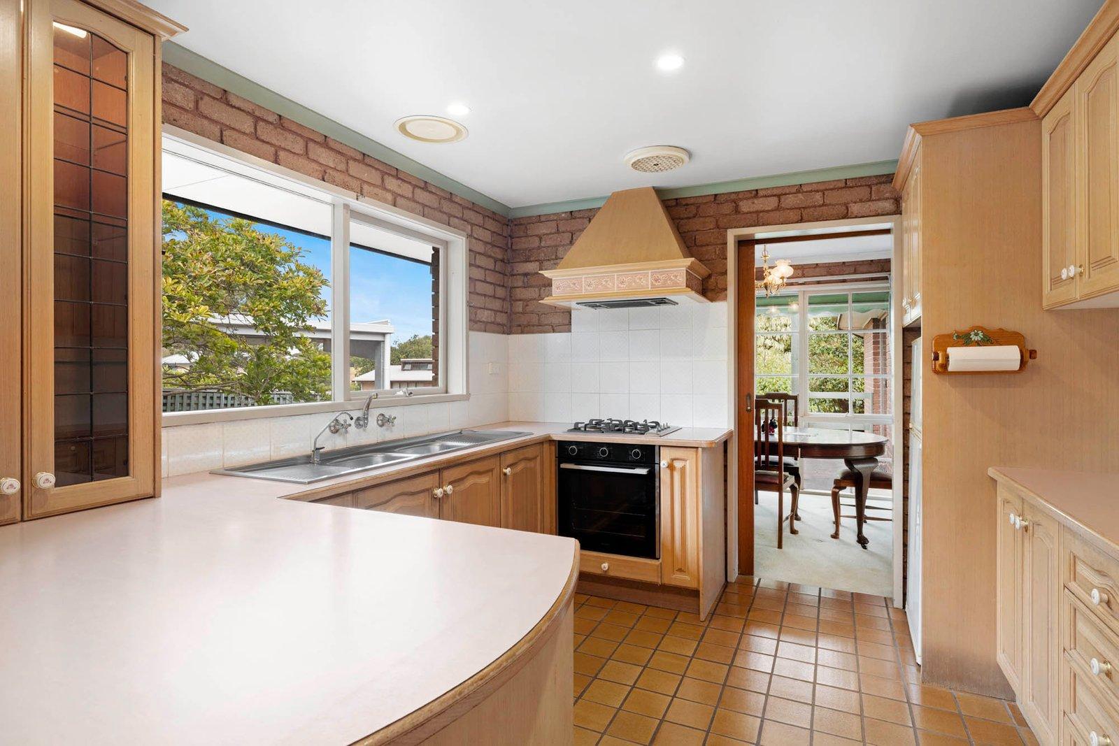 1 St James Crescent, Mount Eliza, 3930