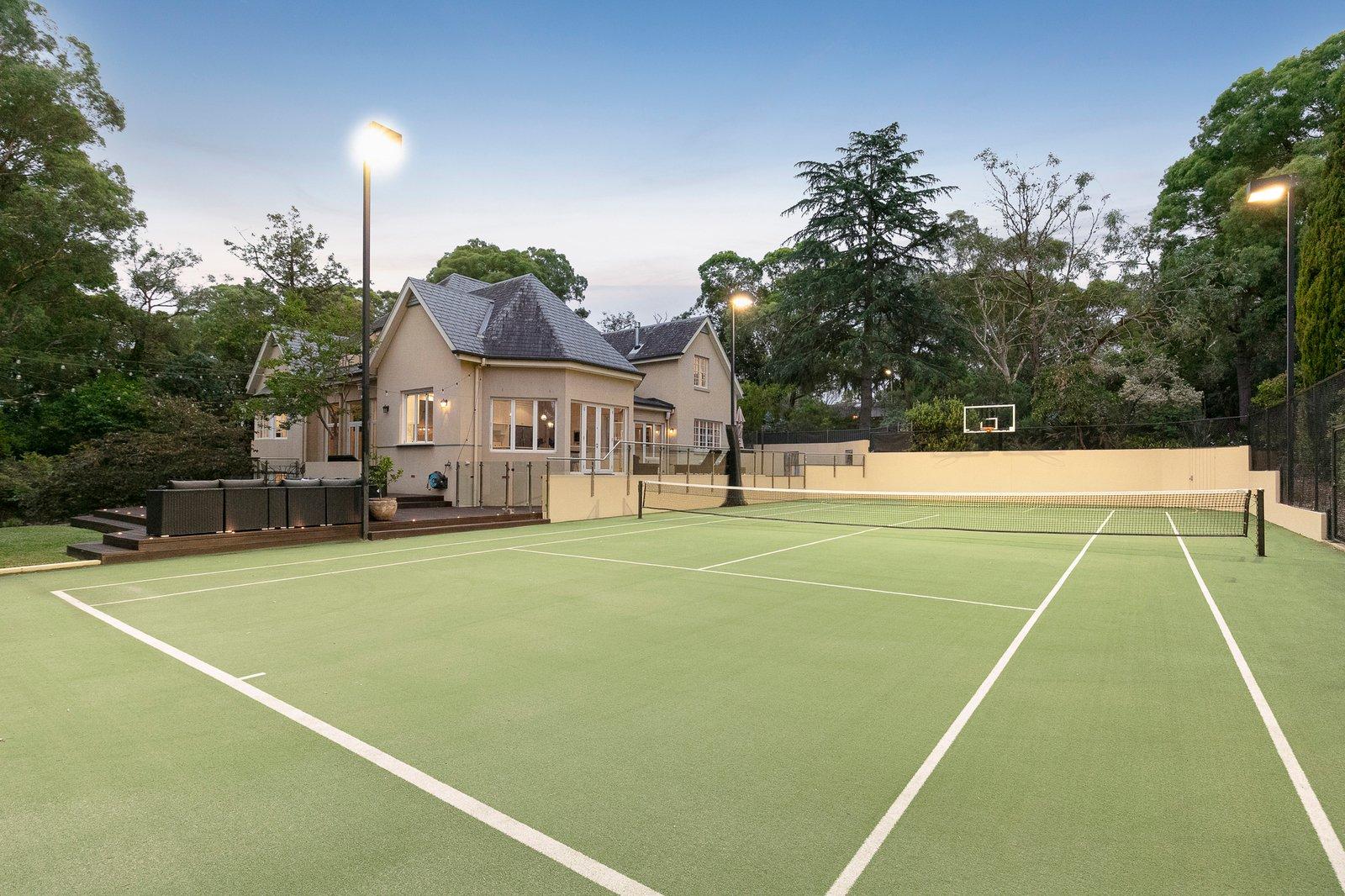 10 Acacia Avenue, Blackburn, 3130