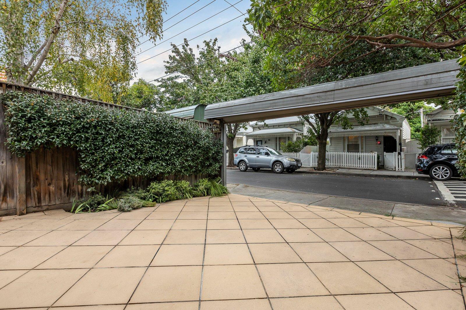 10 Banole Avenue, Prahran, 3181