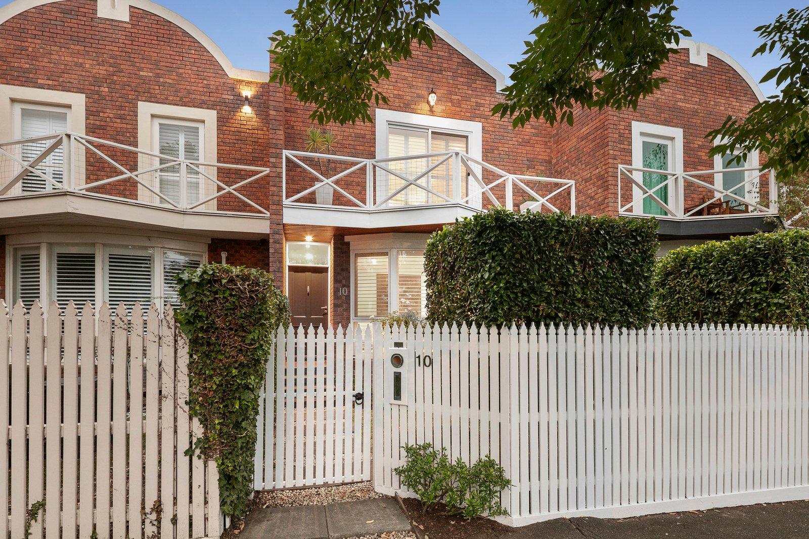 10 Barkly Avenue, Armadale, 3143