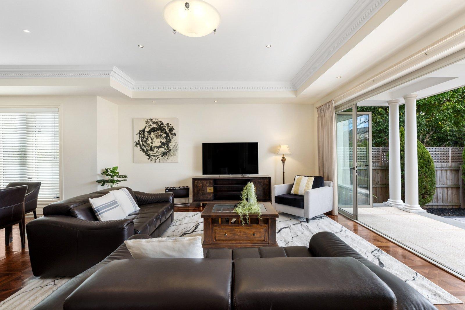 10 Bernborough Avenue, Balwyn, 3103