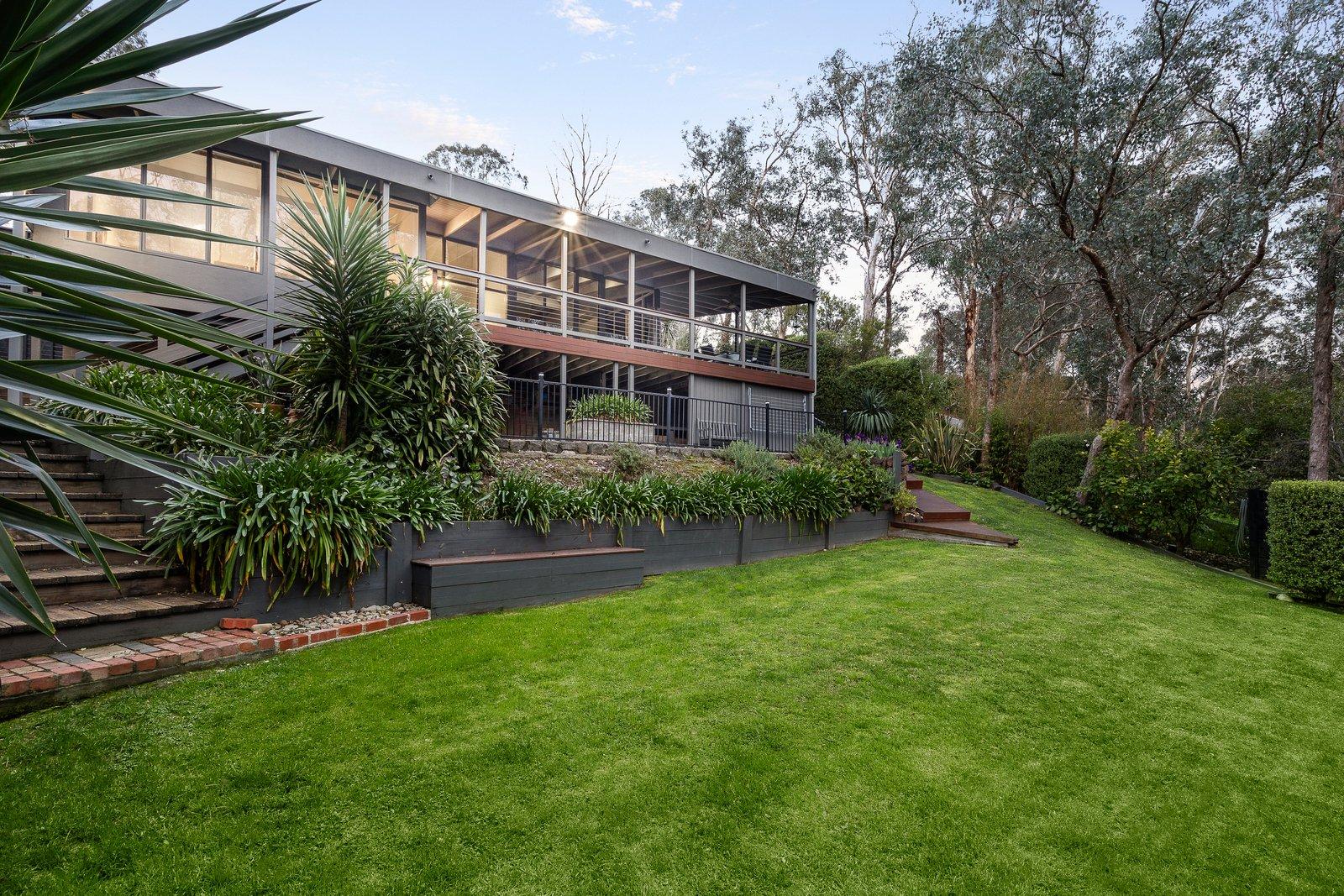 10 Betton Crescent, Warrandyte, 3113