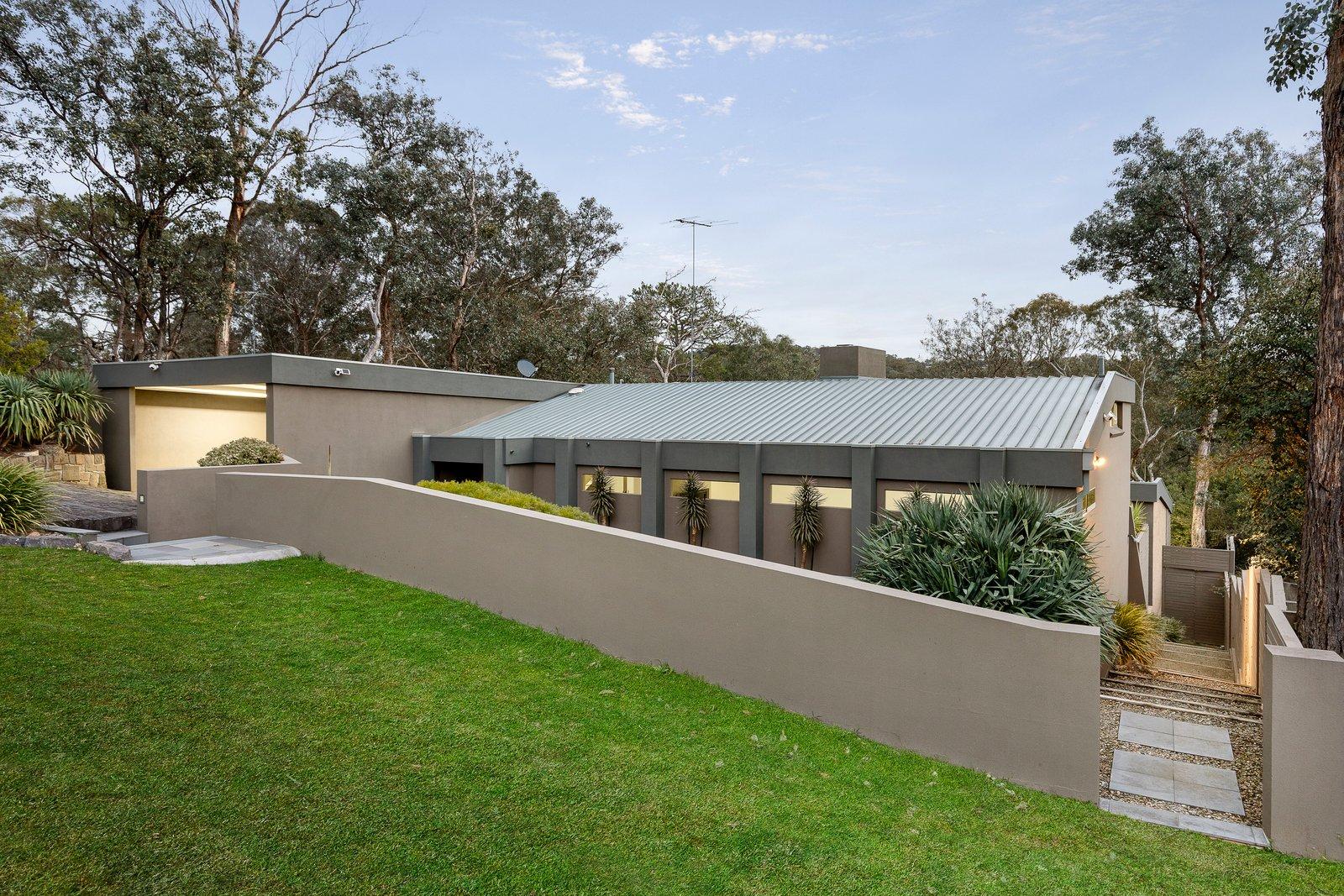 10 Betton Crescent, Warrandyte, 3113