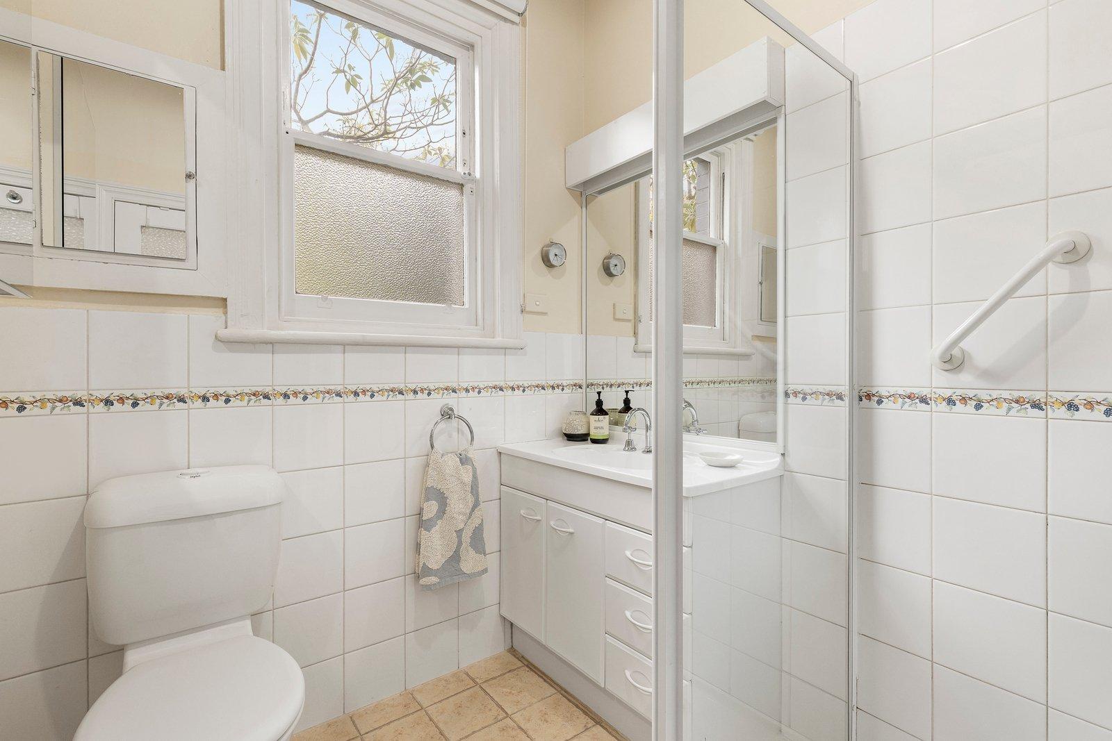 10 Deepdene Road, Deepdene, 3103