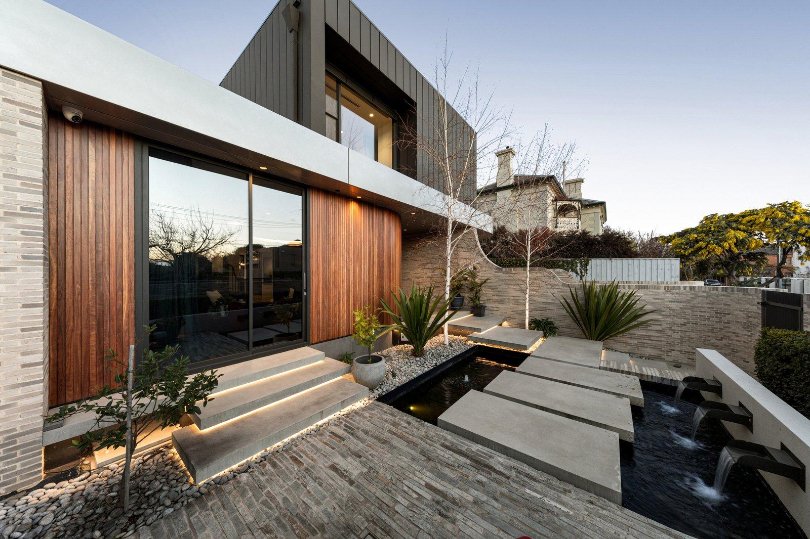 10 Farleigh Grove, Brighton, 3186