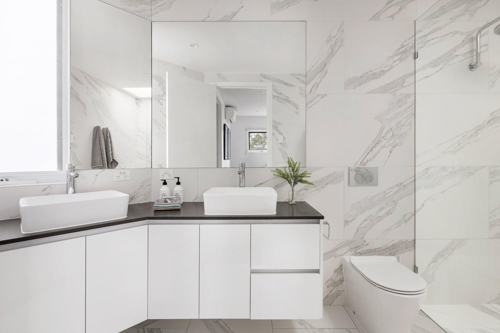 10 Howard Street, Glen Iris, 3146