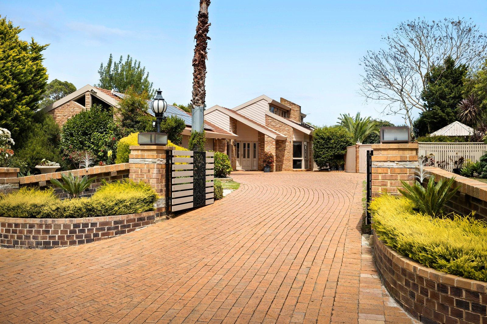 10 Lauren Court, Frankston South, 3199