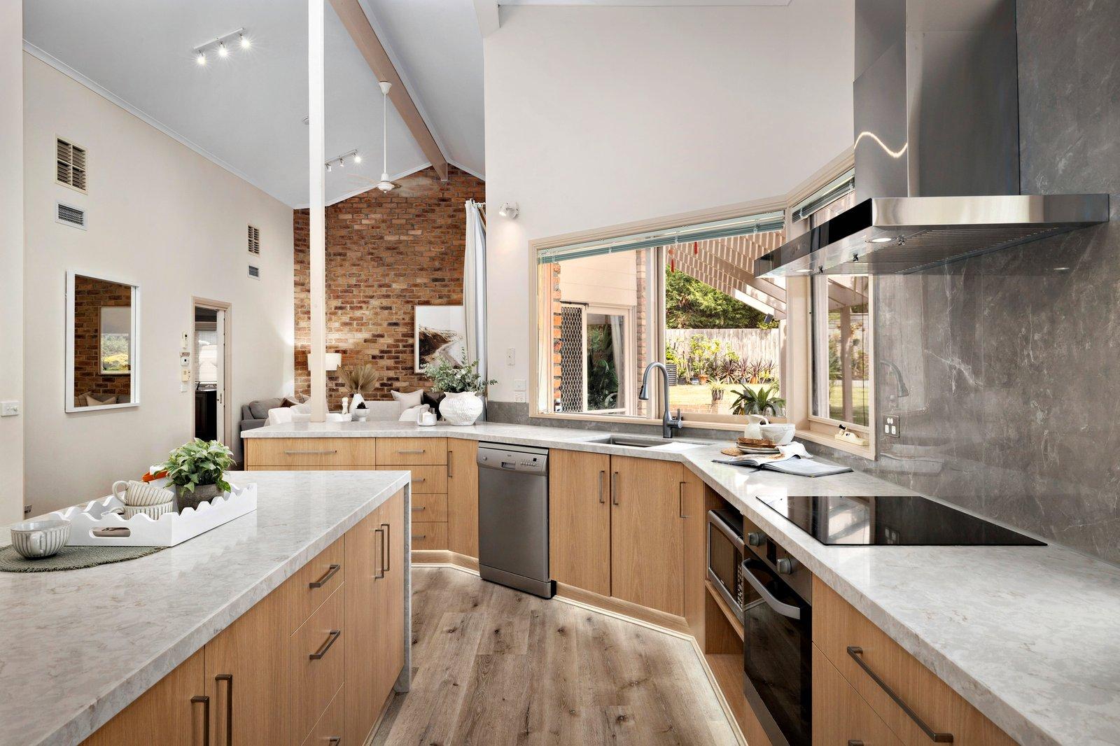 10 Lauren Court, Frankston South, 3199