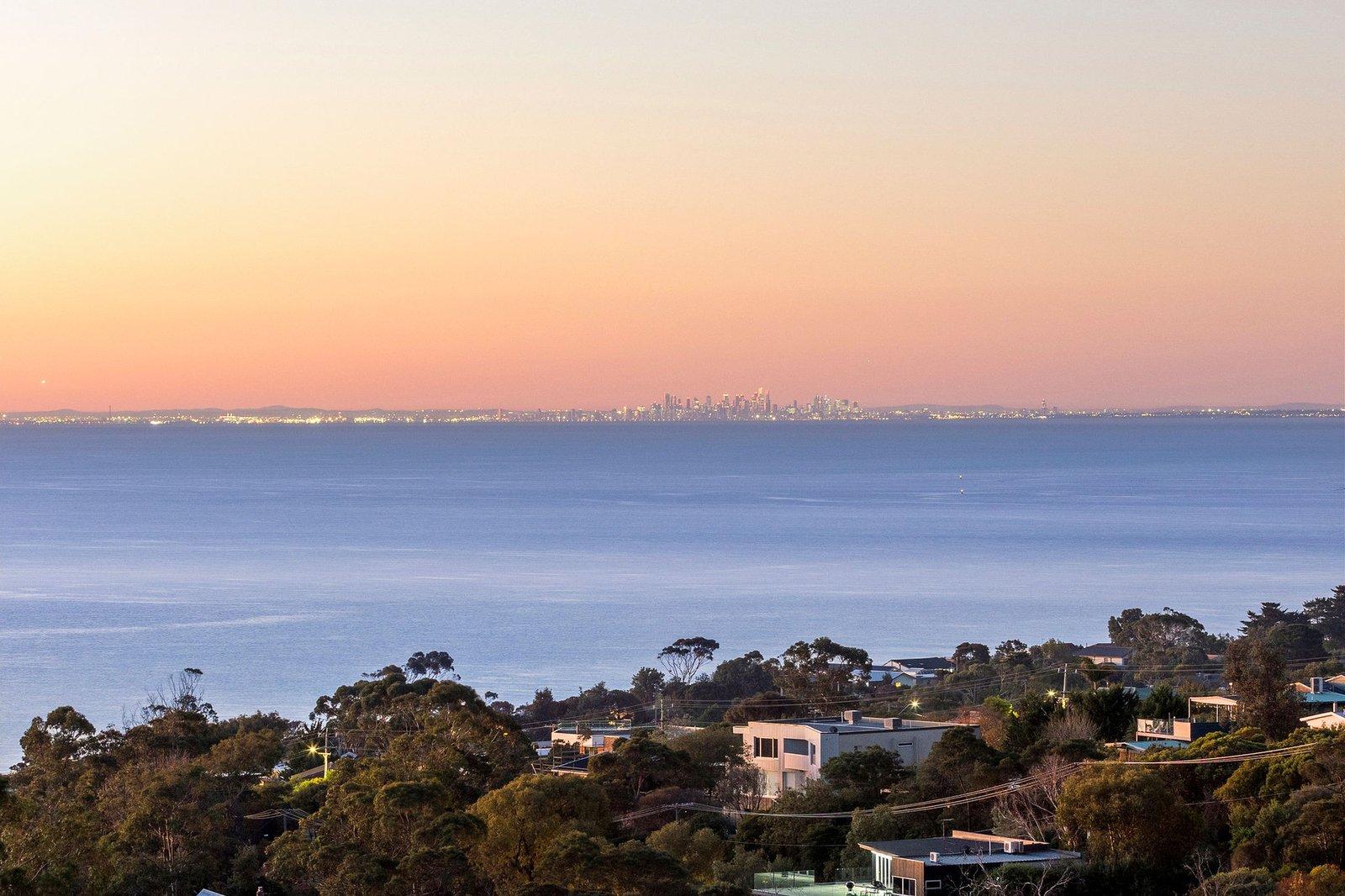 10 Rockleigh Drive, Mount Martha, 3934