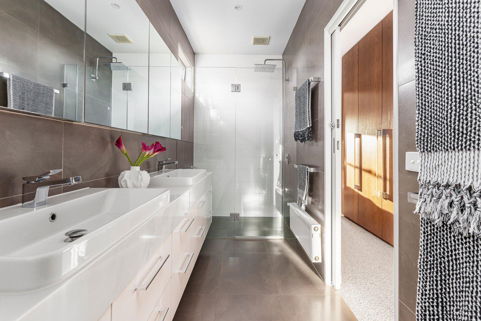 10 Russell Street, Camberwell, 3124