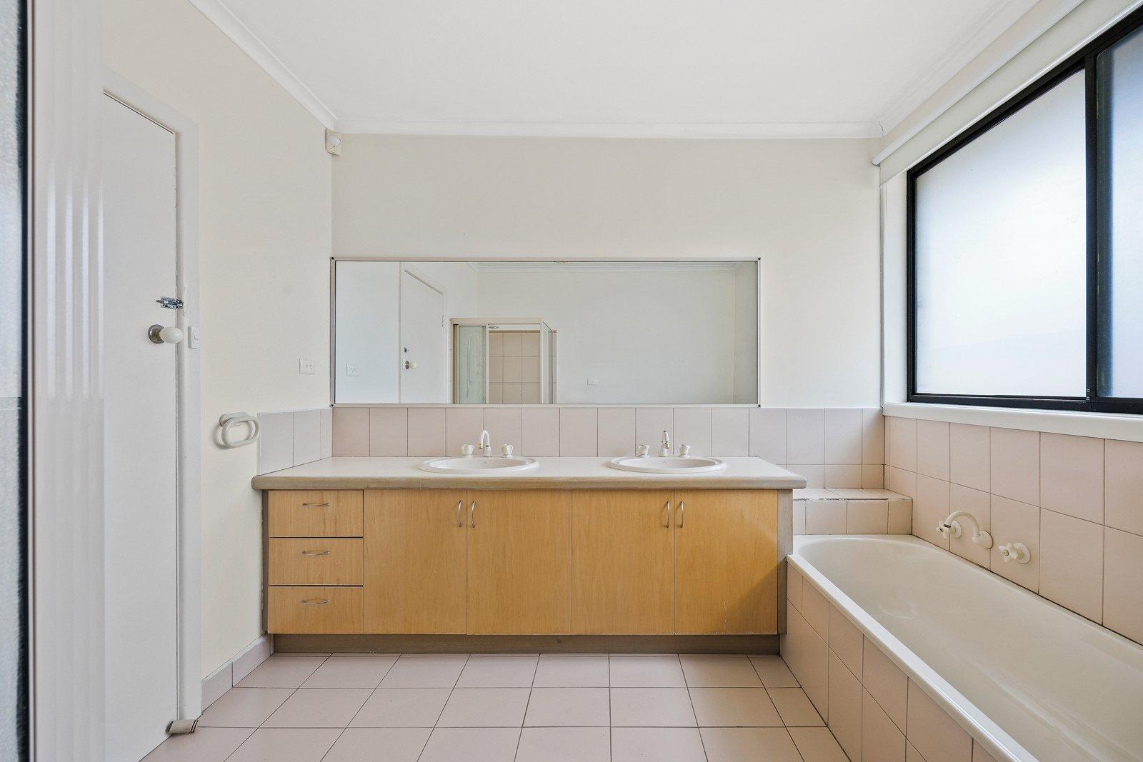 10 Sonia Street, Donvale, 3111