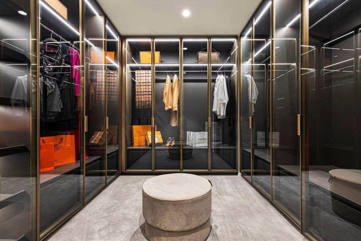 1008/20 Queens Road, Melbourne, 3004