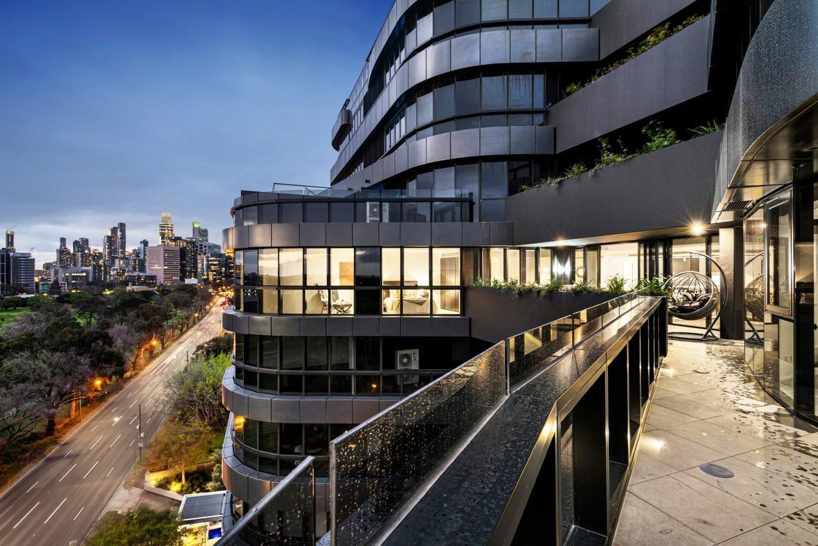 1008/20 Queens Road, Melbourne, 3004