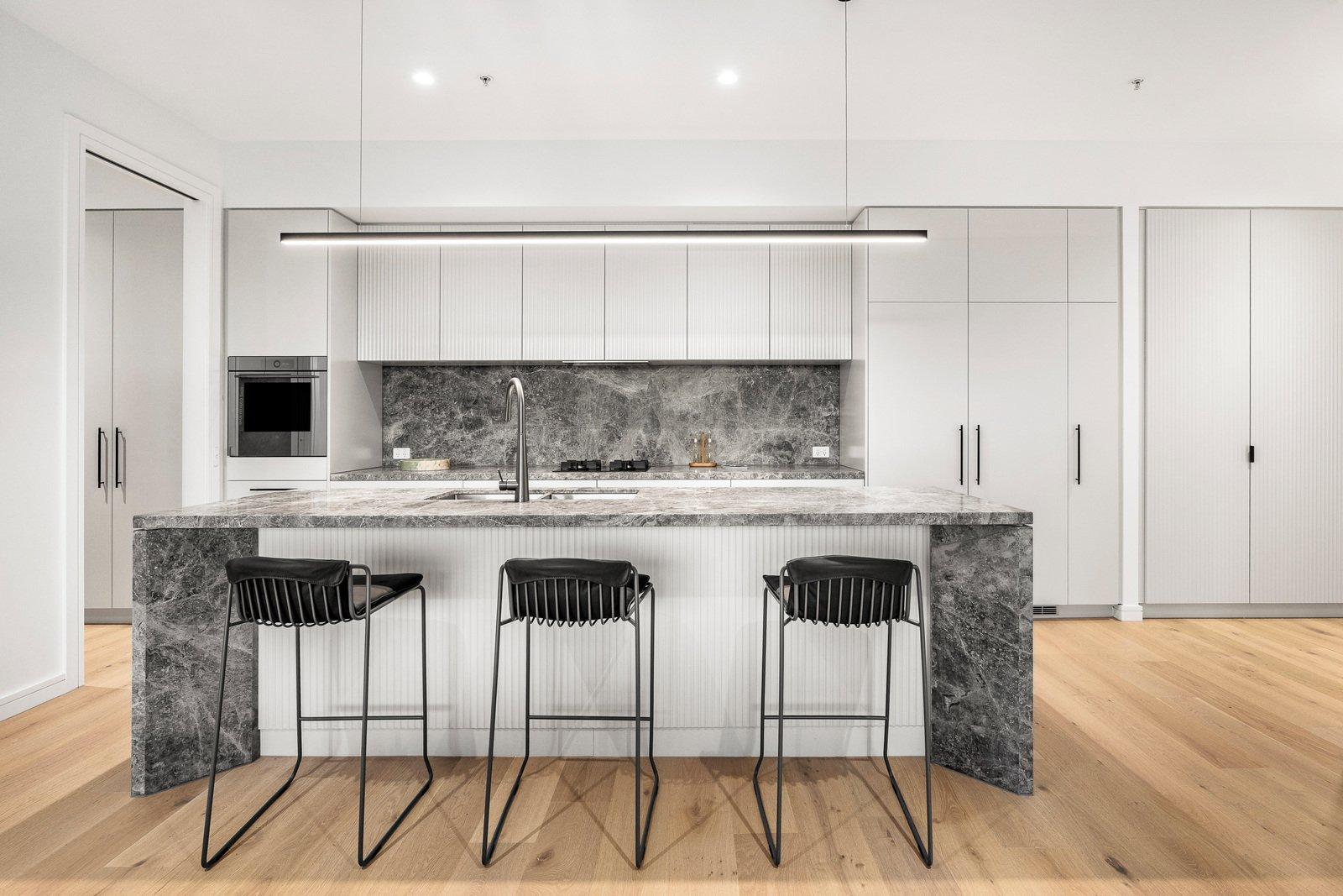 102/103 Beach Street, Port Melbourne, 3207