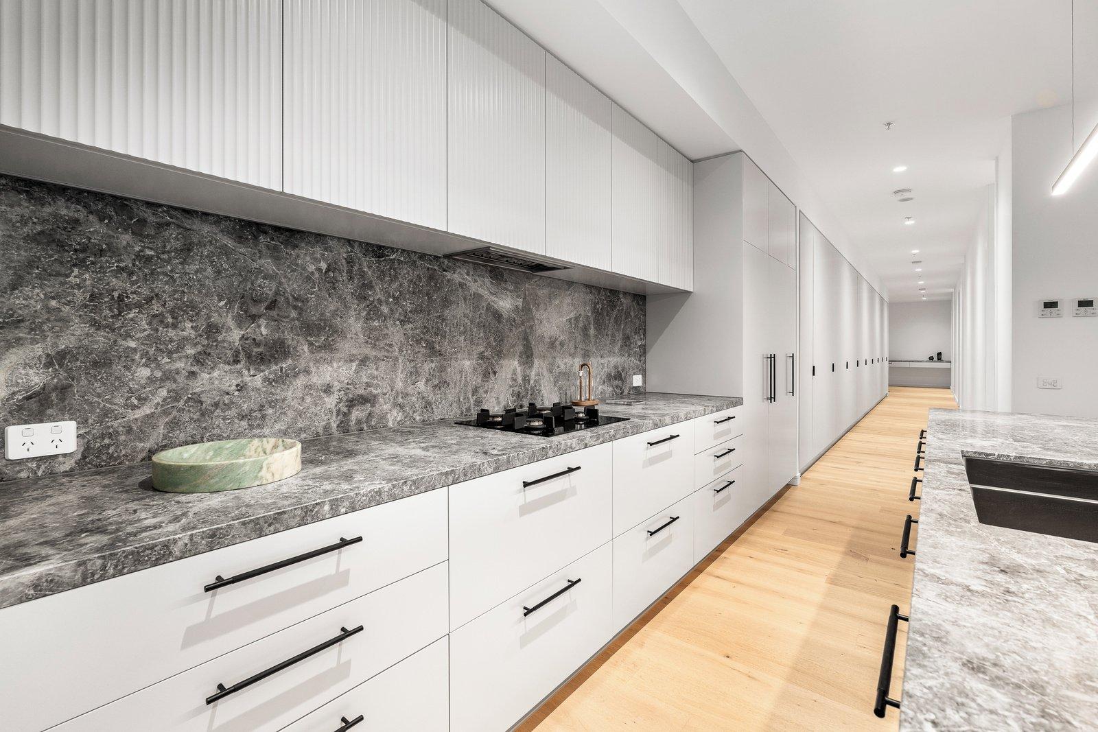 102/103 Beach Street, Port Melbourne, 3207