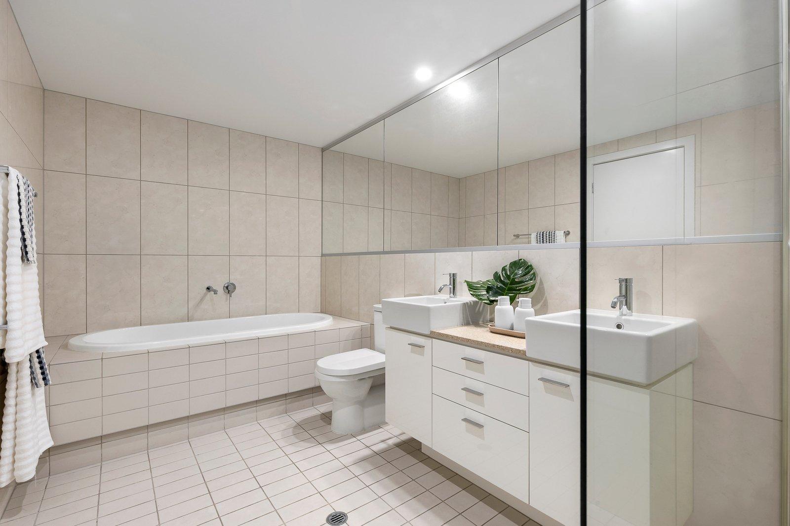 102/188 Canterbury Road, Canterbury, 3126