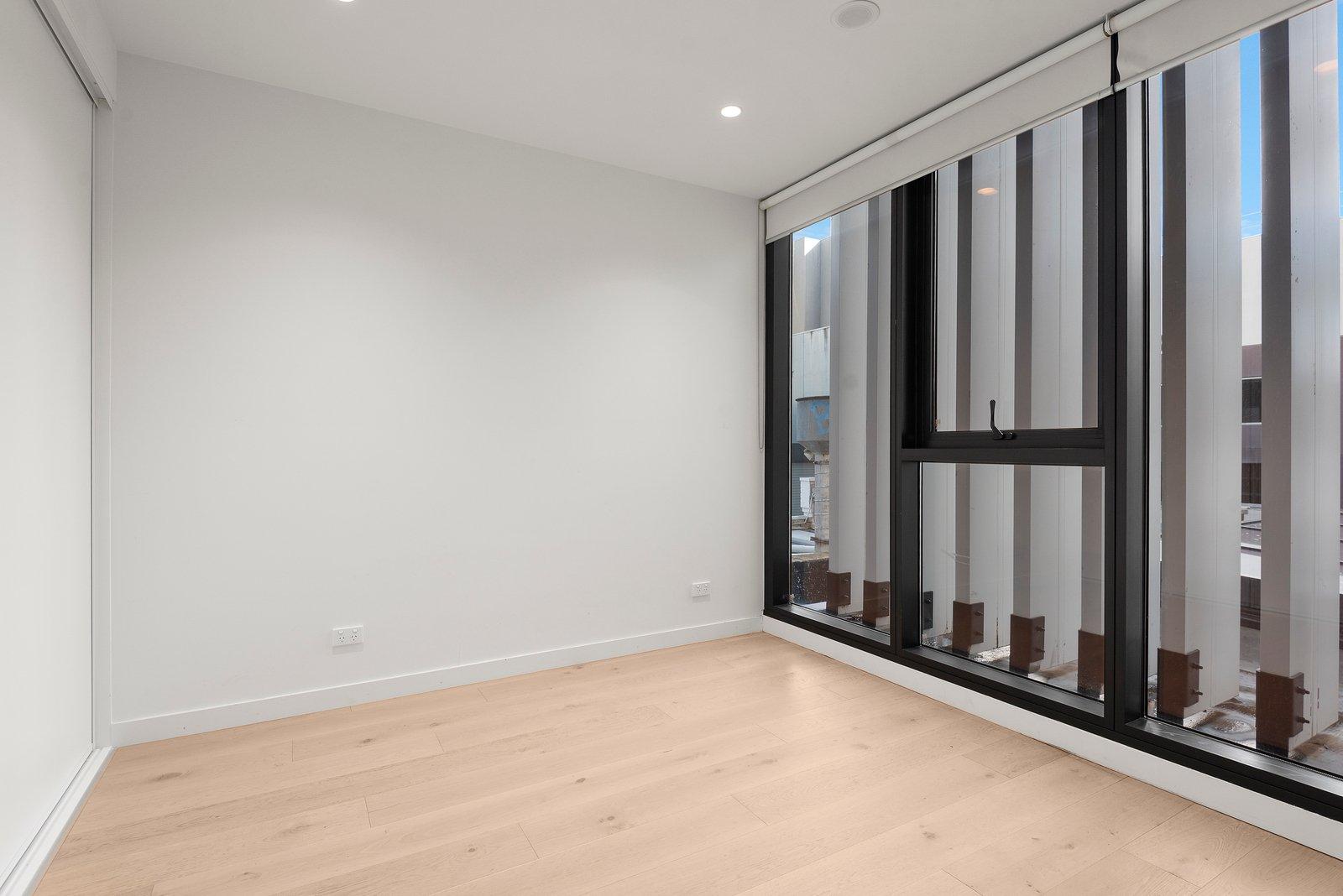 107/5 Glenarm Road, Glen Iris, Vic