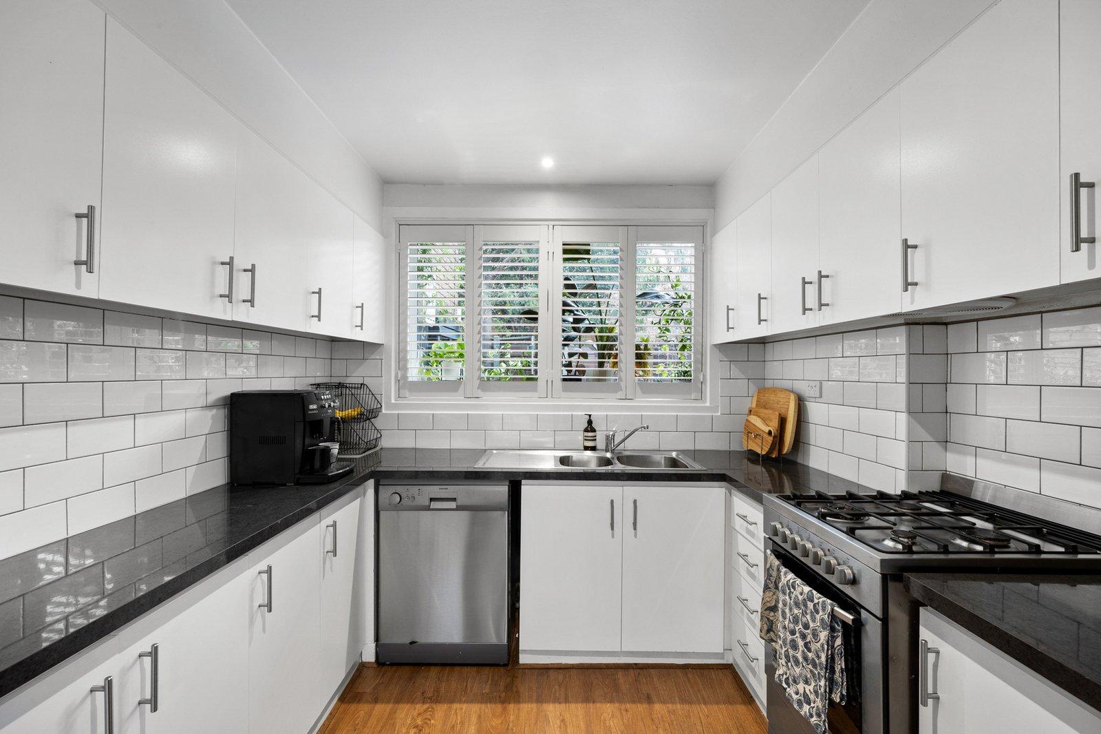 10/79-81 Earl Street, Kew, 3101