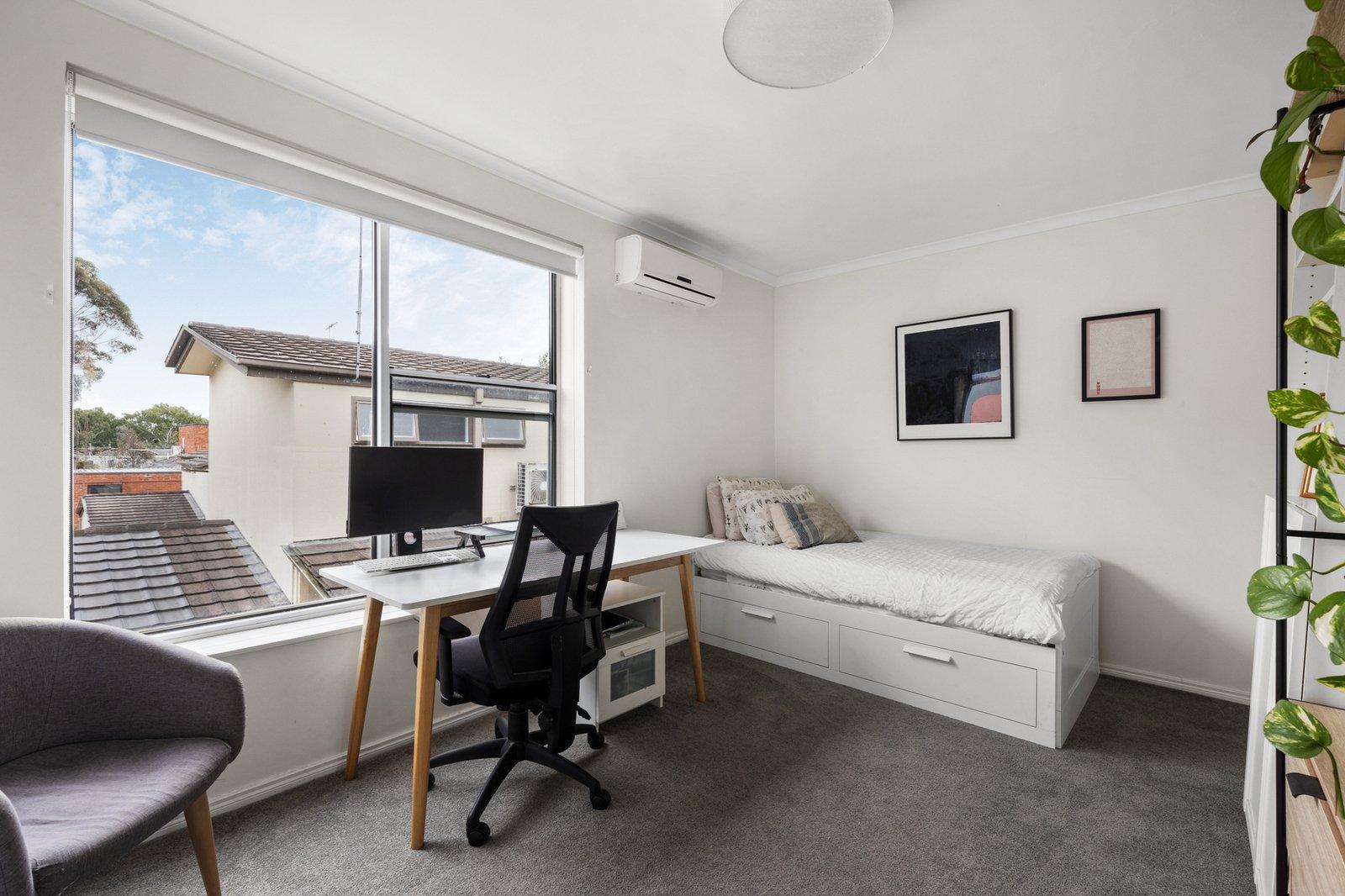 10/79-81 Earl Street, Kew, 3101