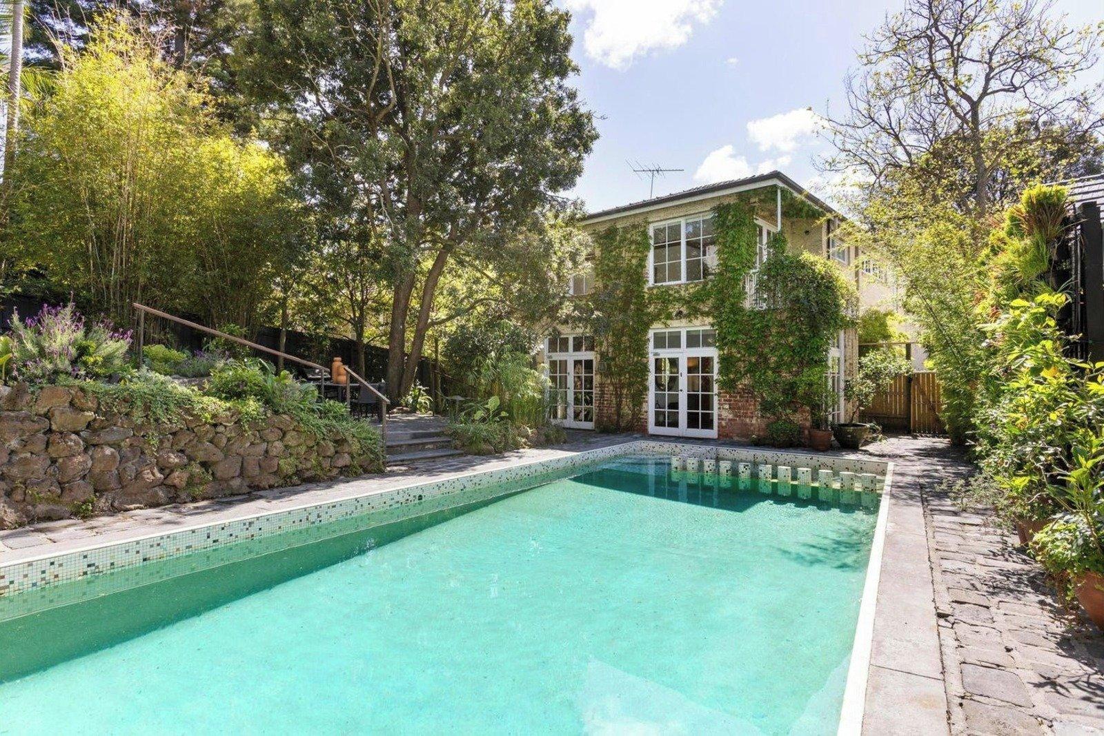 11 Turnbull Avenue, Toorak, 3142