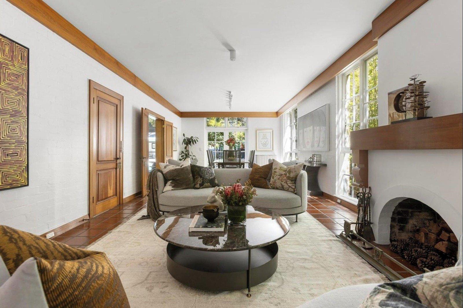 11 Turnbull Avenue, Toorak, 3142