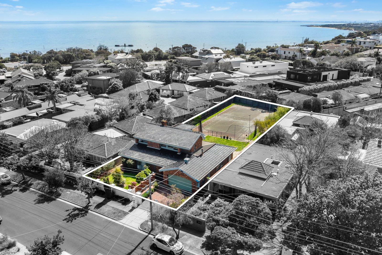 11 Arkaringa Crescent, Black Rock, 3193