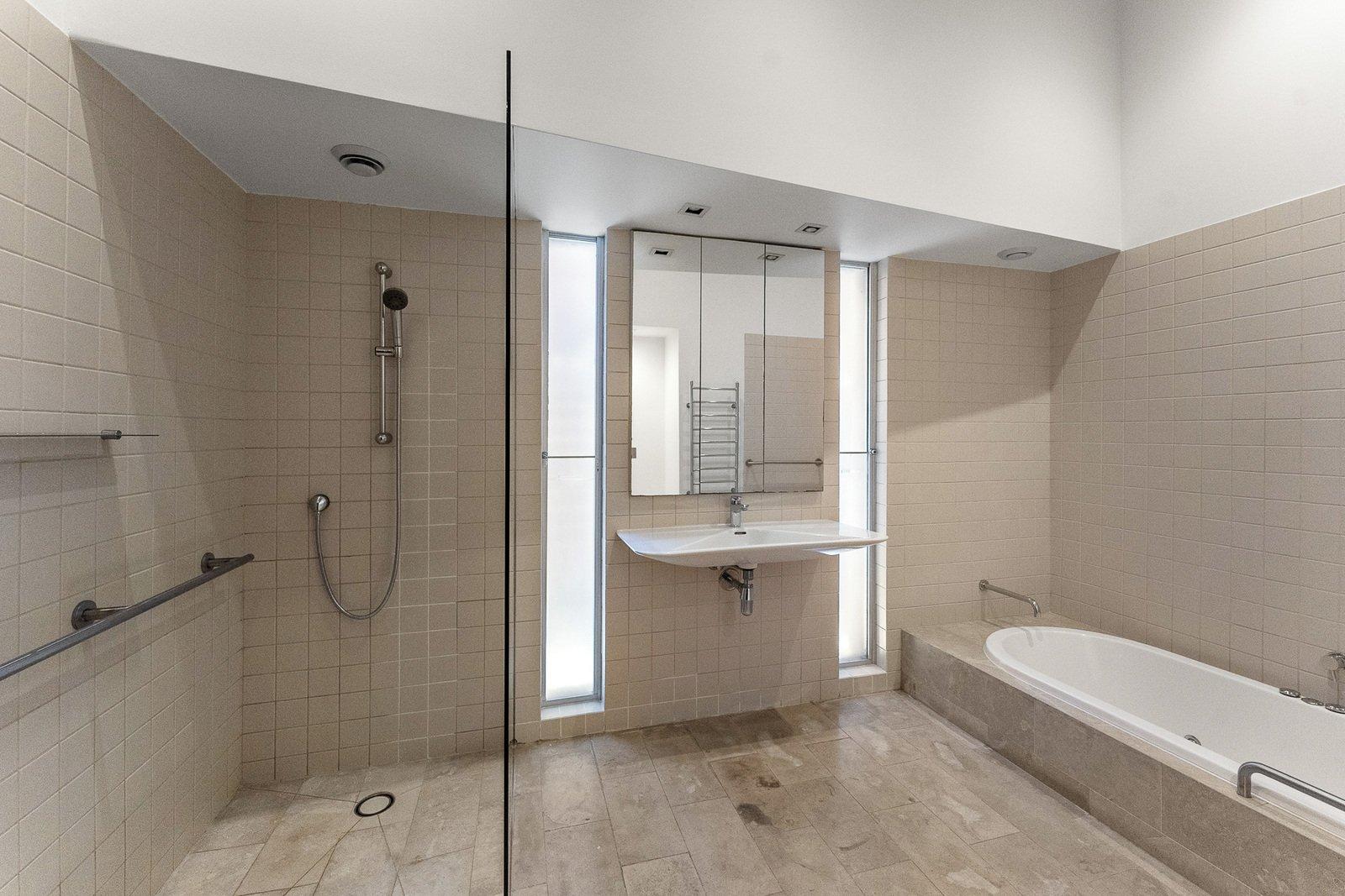 11 Closeburn Avenue, Prahran, 3181