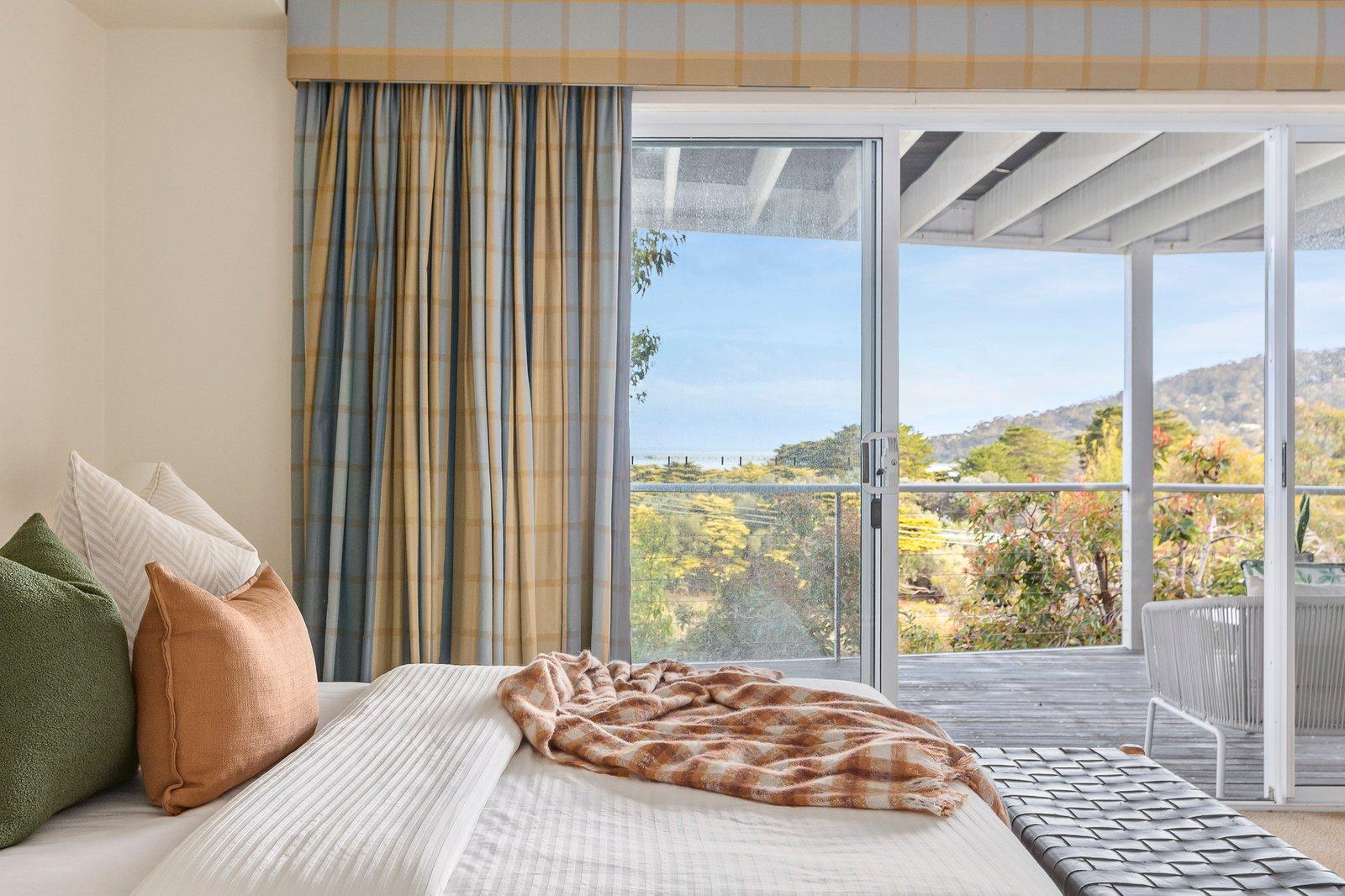 11 Deans Marsh Road, Lorne, 3232