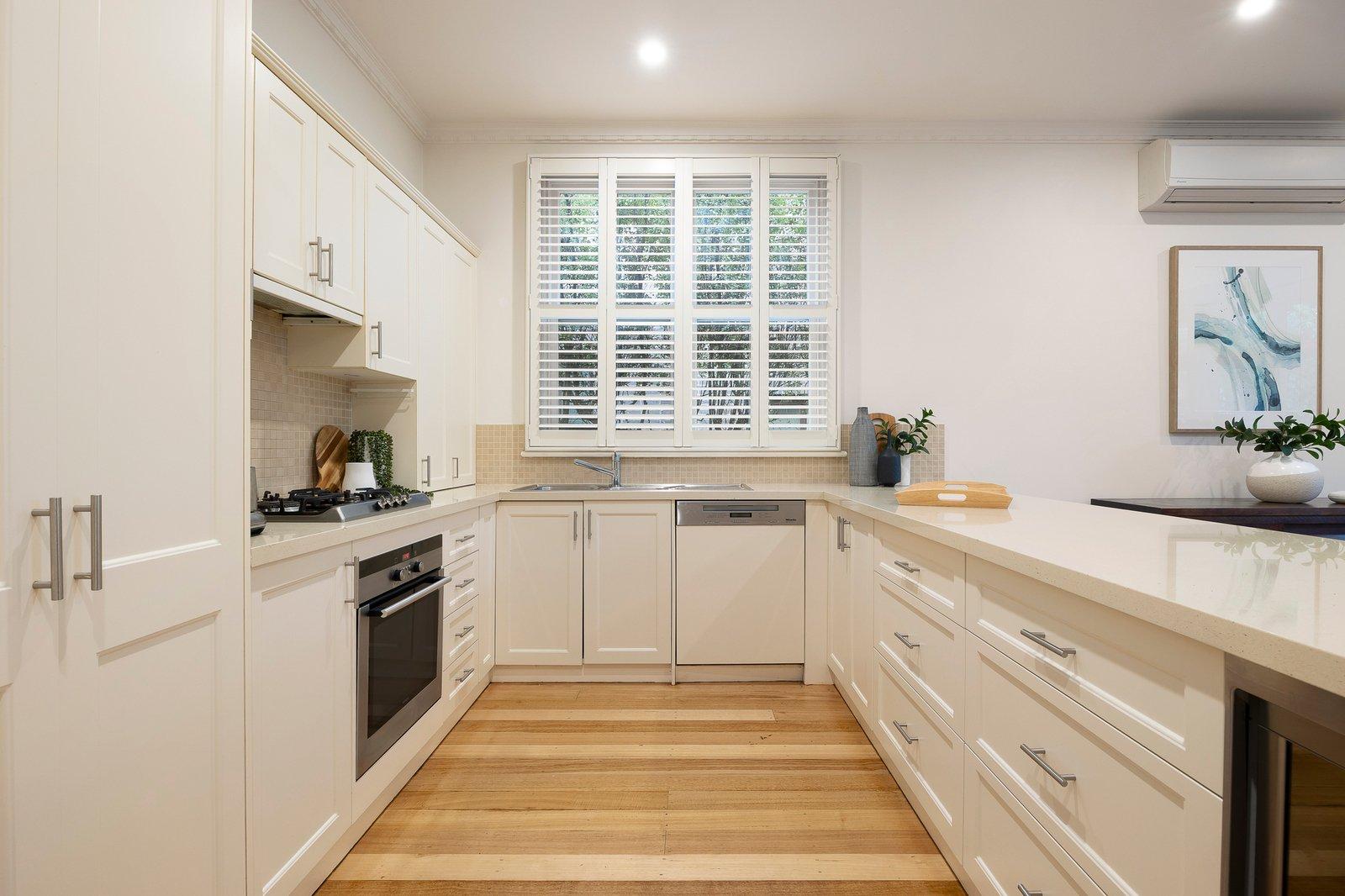 11 Ferndale Road, Glen Iris, 3146