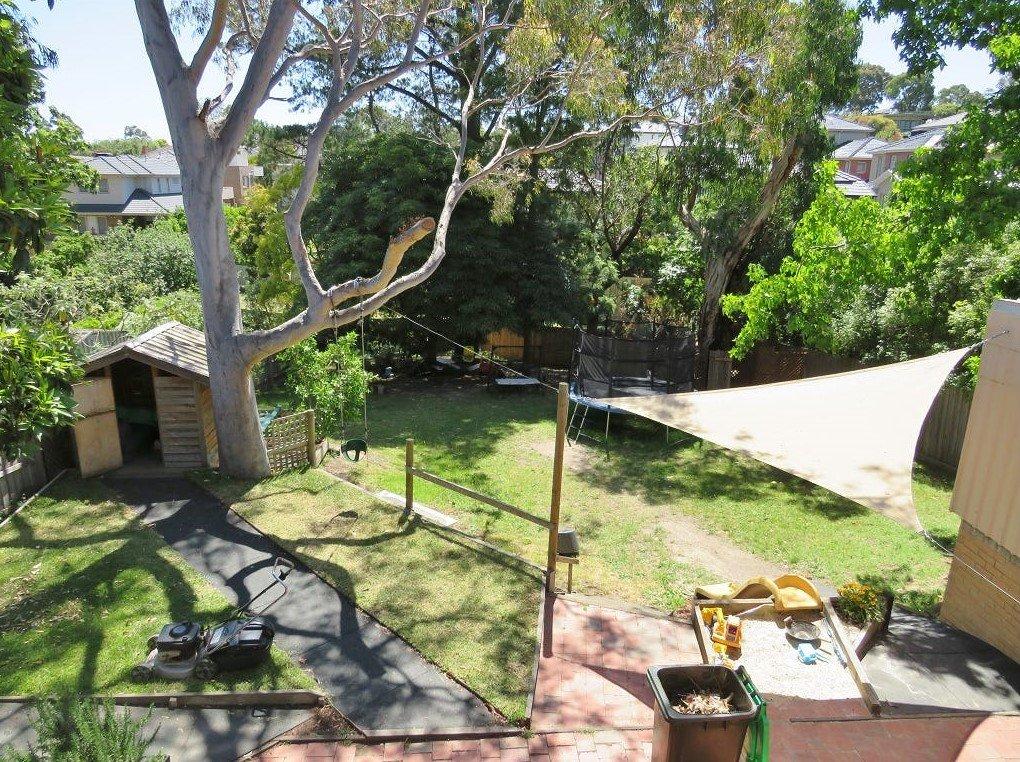 11 Harry Street, Doncaster East, 3109