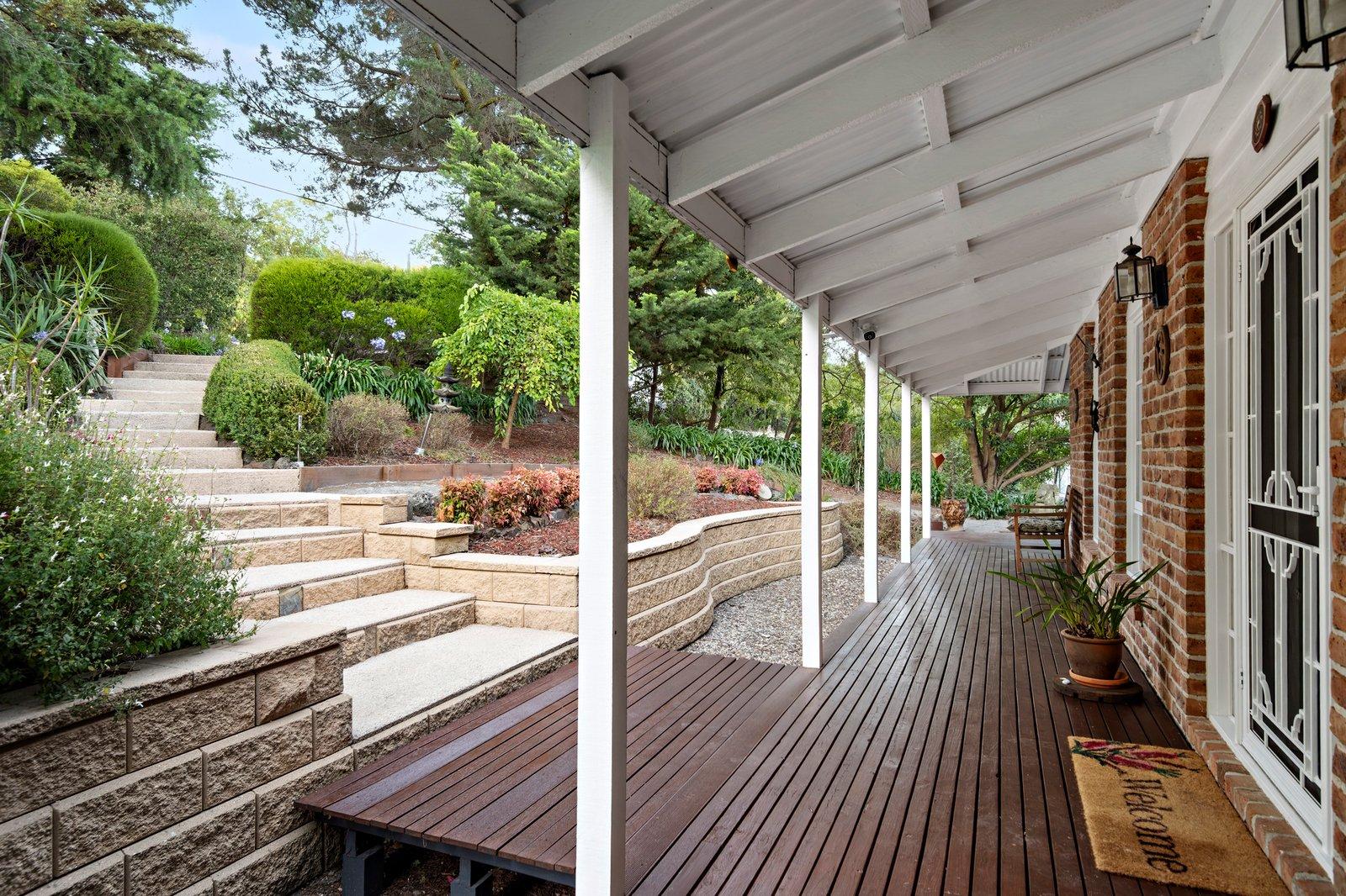 11 Mountain Avenue, Frankston South, 3199