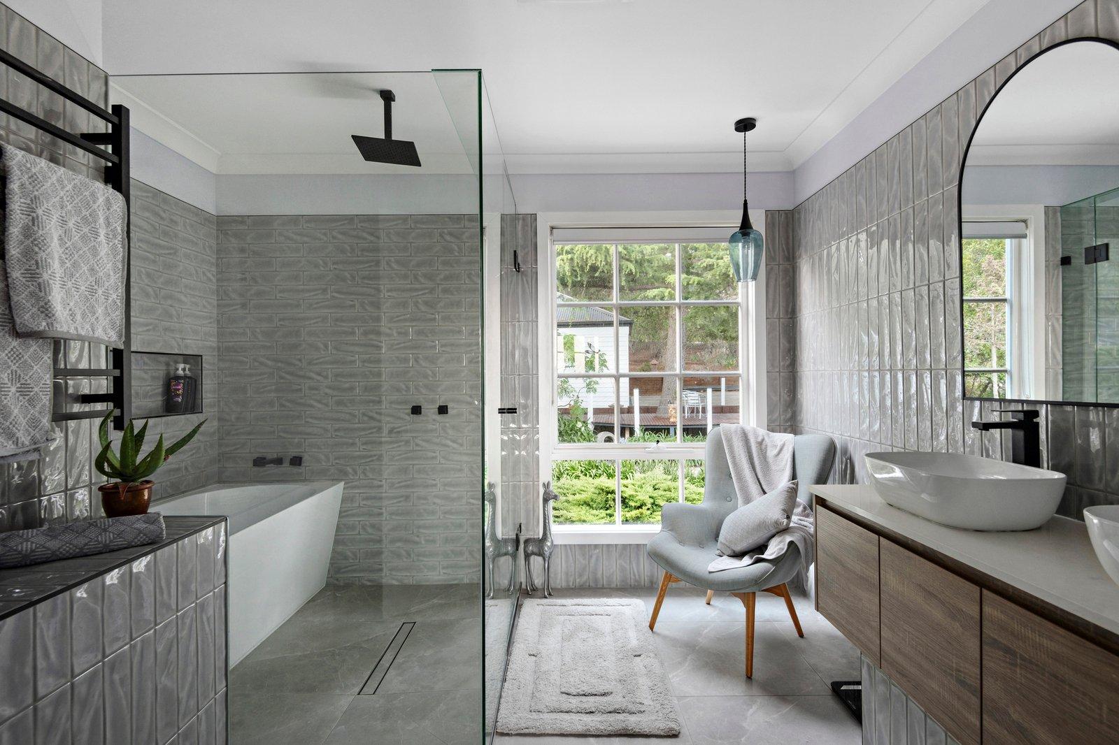 11 Mountain Avenue, Frankston South, 3199