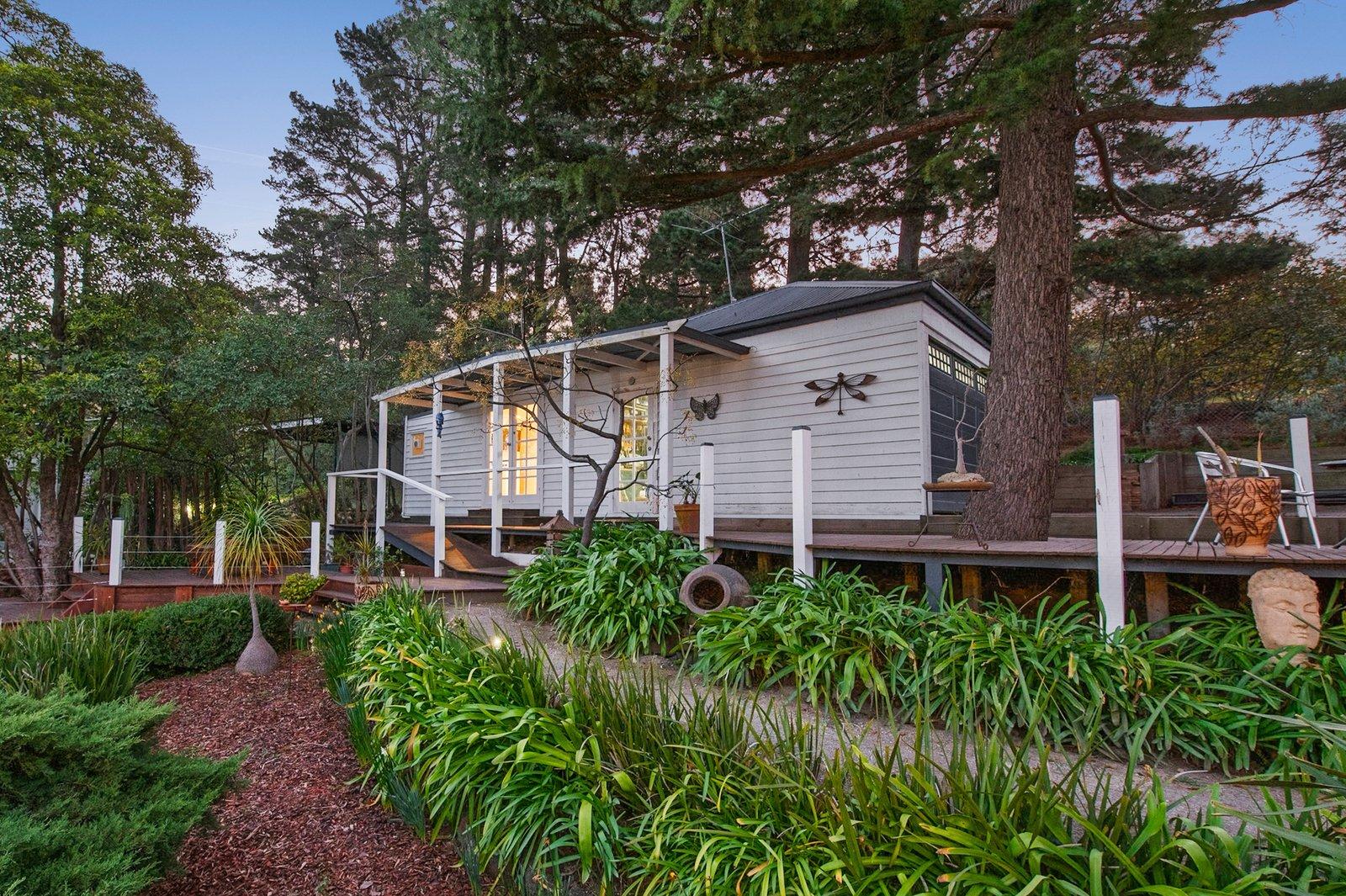 11 Mountain Avenue, Frankston South, 3199