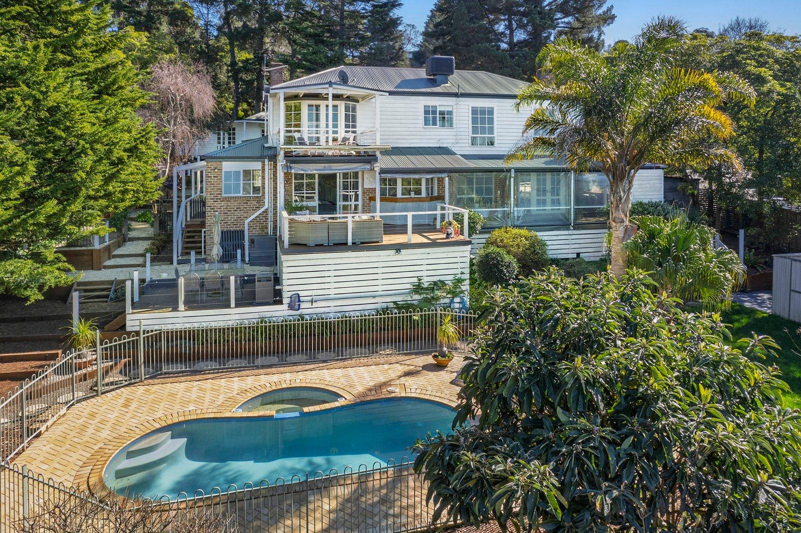 11 Mountain Avenue, Frankston South, 3199