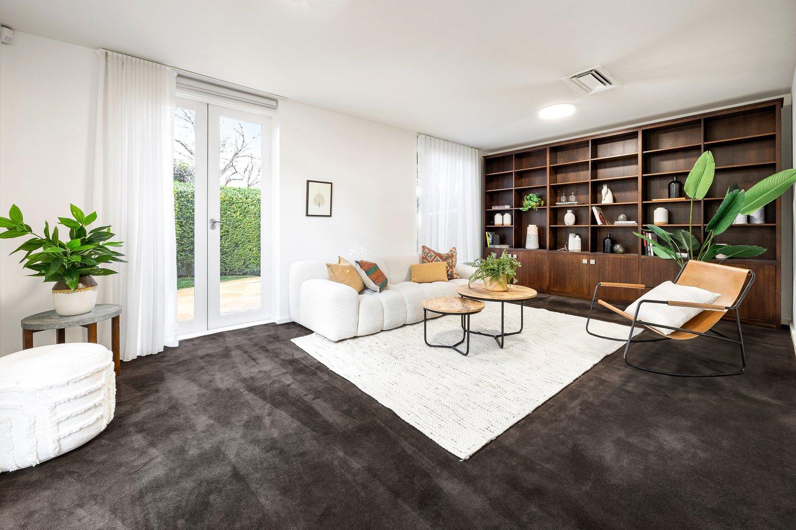 11 Myoora Road, Toorak, 3142