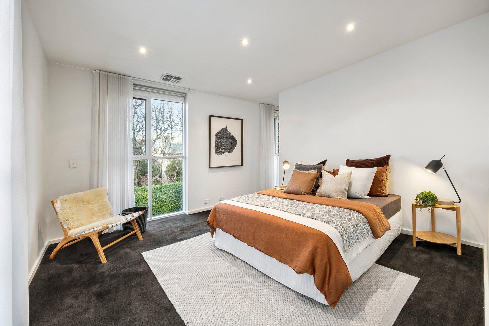 11 Myoora Road, Toorak, 3142