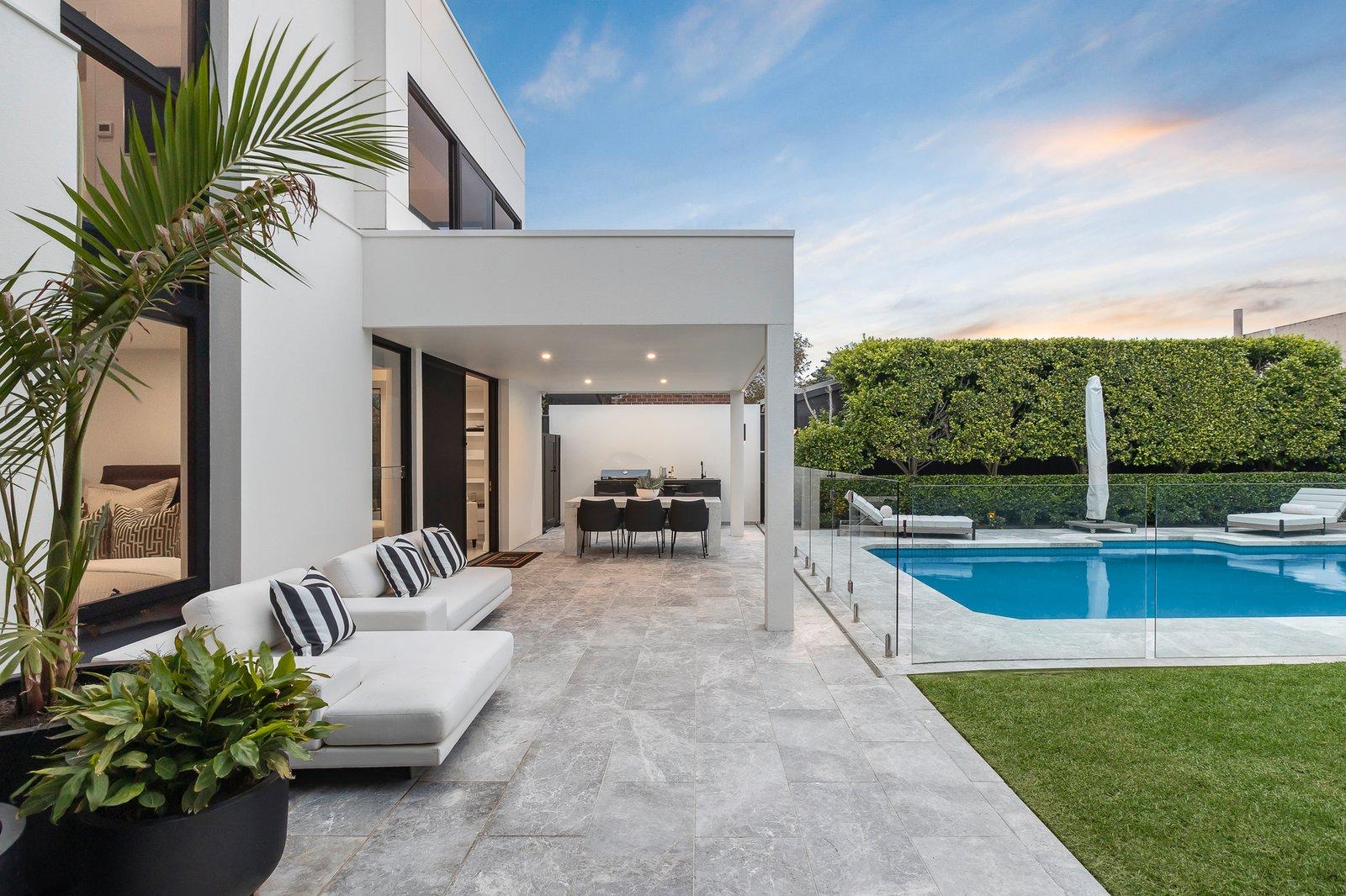 11 Rothesay Avenue, Brighton, 3186