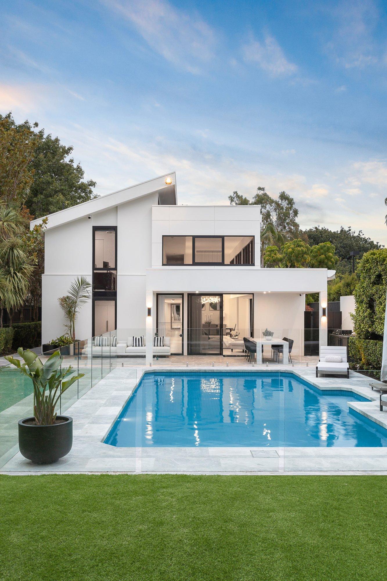 11 Rothesay Avenue, Brighton, 3186