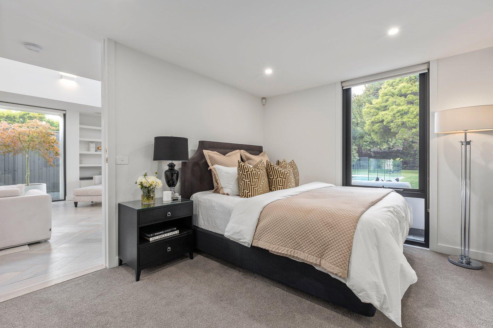 11 Rothesay Avenue, Brighton, 3186