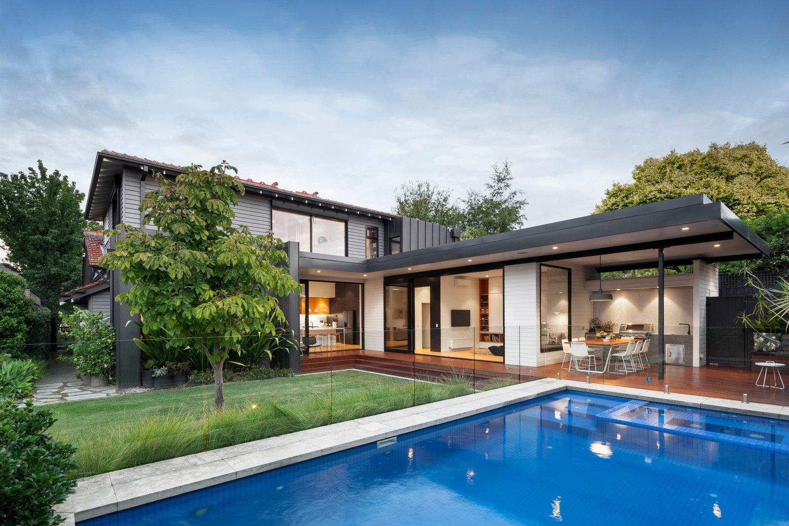 11 St Johns Avenue, Mont Albert, 3127