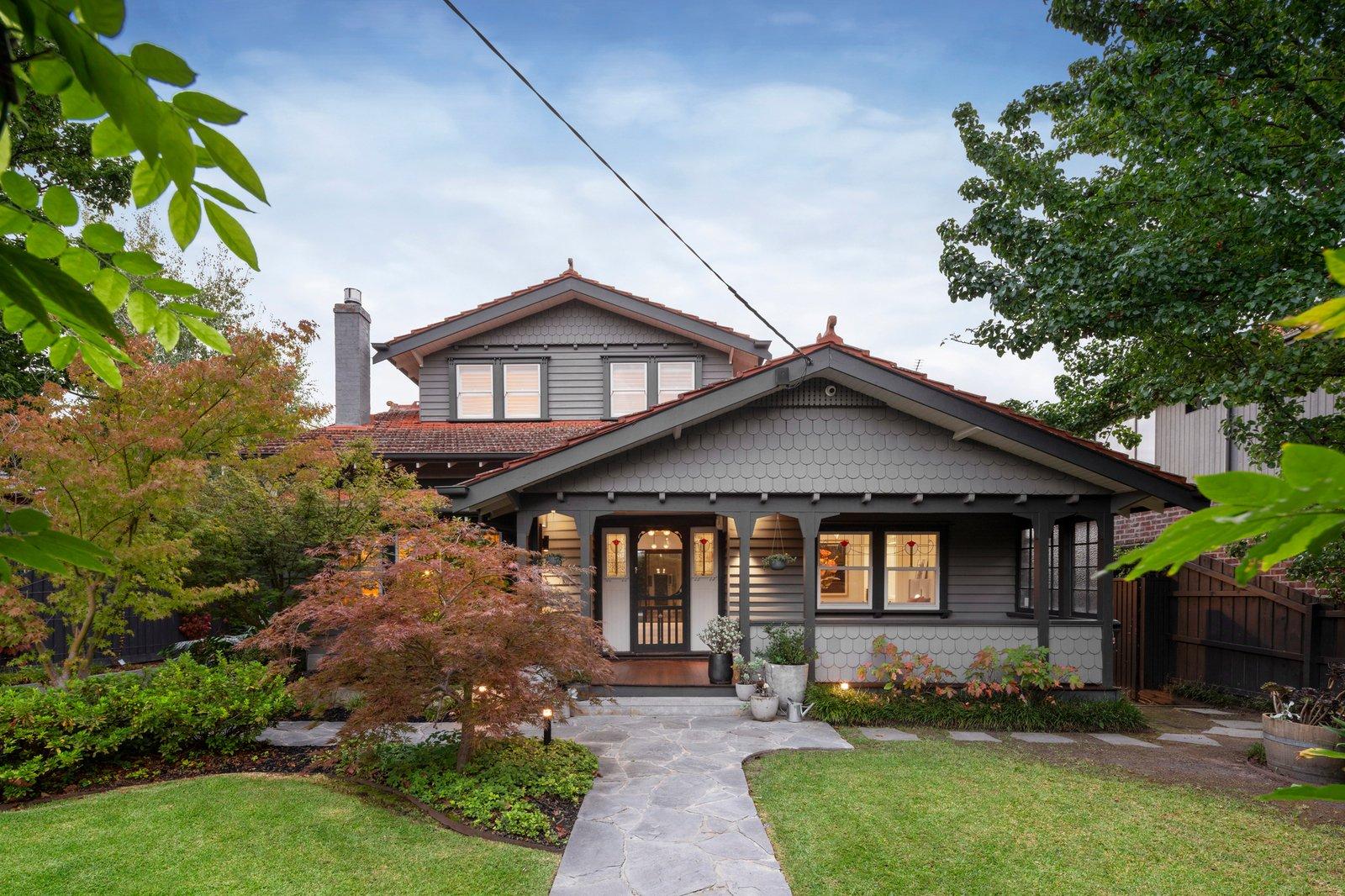 11 St Johns Avenue, Mont Albert, 3127