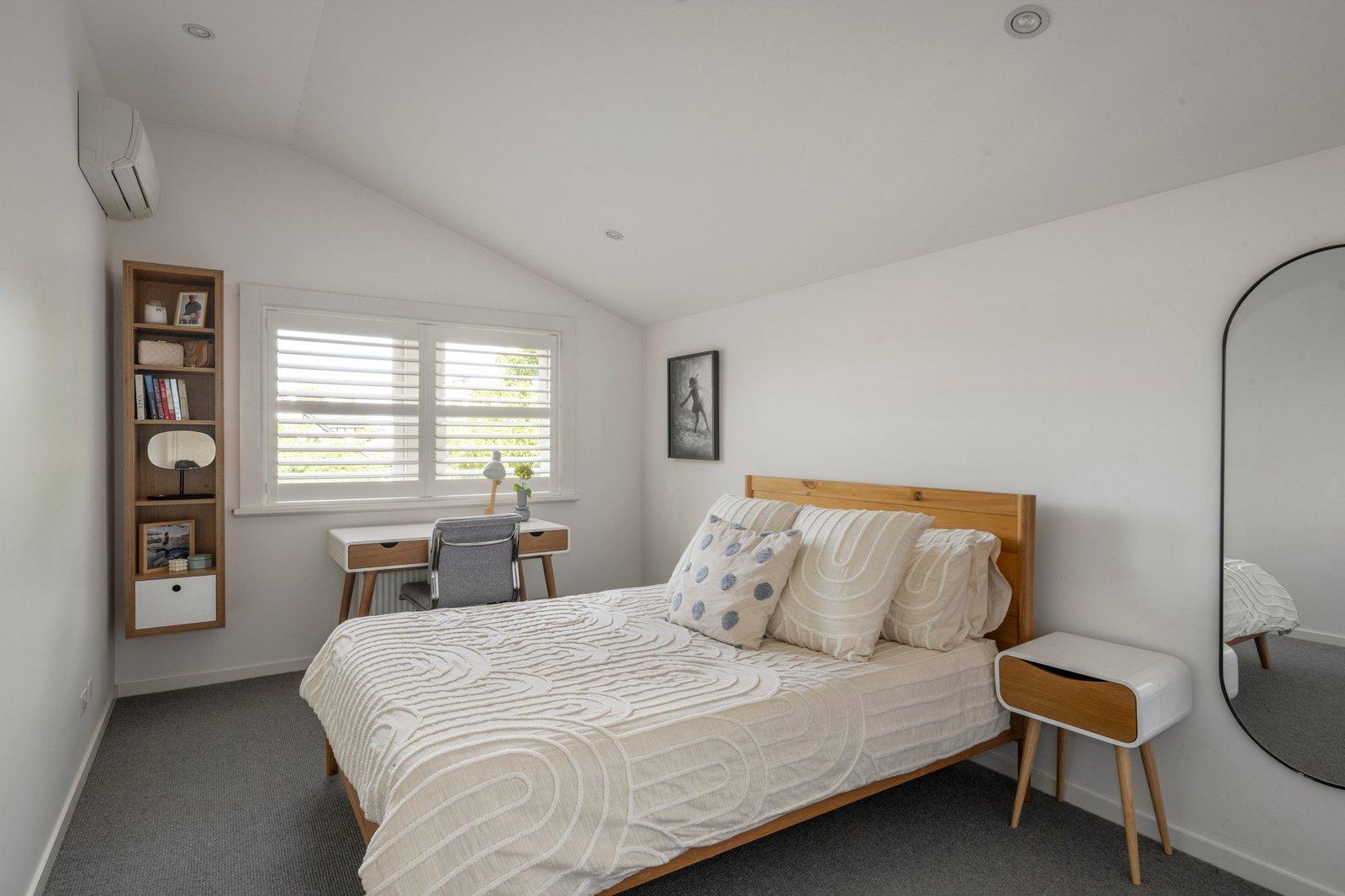 11 St Johns Avenue, Mont Albert, 3127