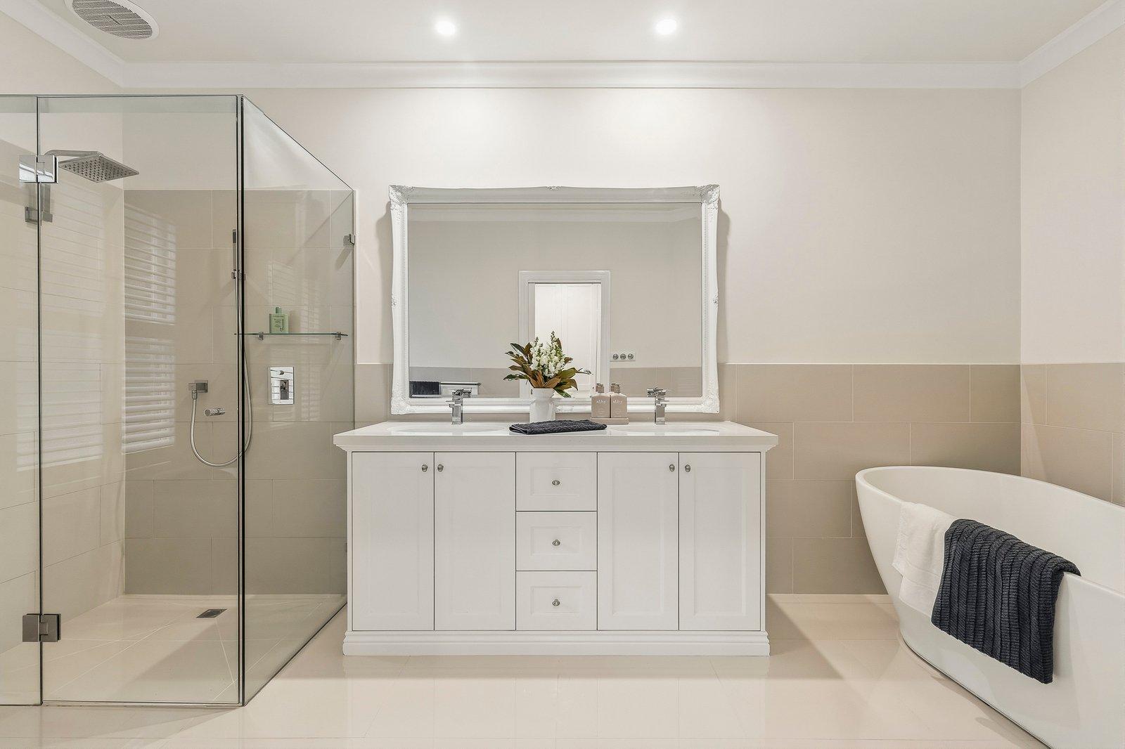 110-114 Hall Road, Warrandyte South, 3134