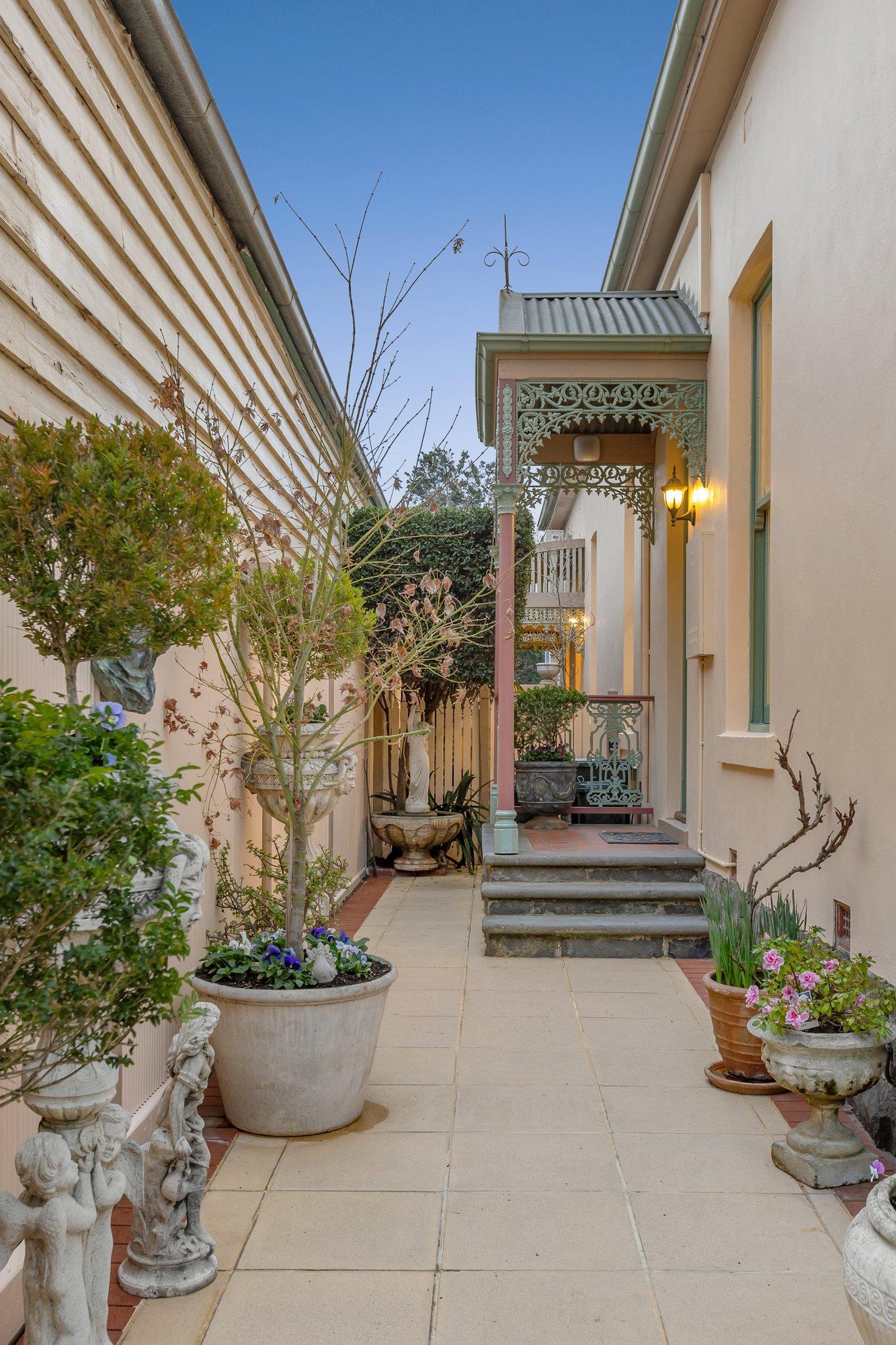 1/10 Henry Street, Hawthorn, 3122