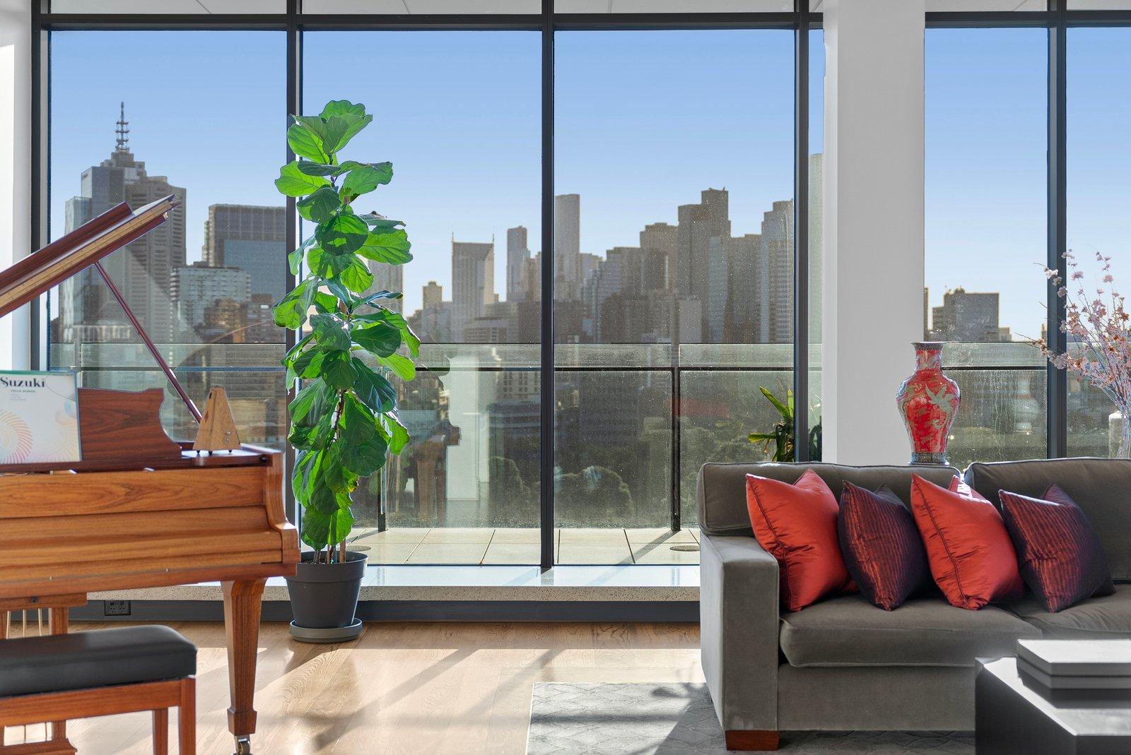 1102/150 Clarendon Street, East Melbourne, 3002