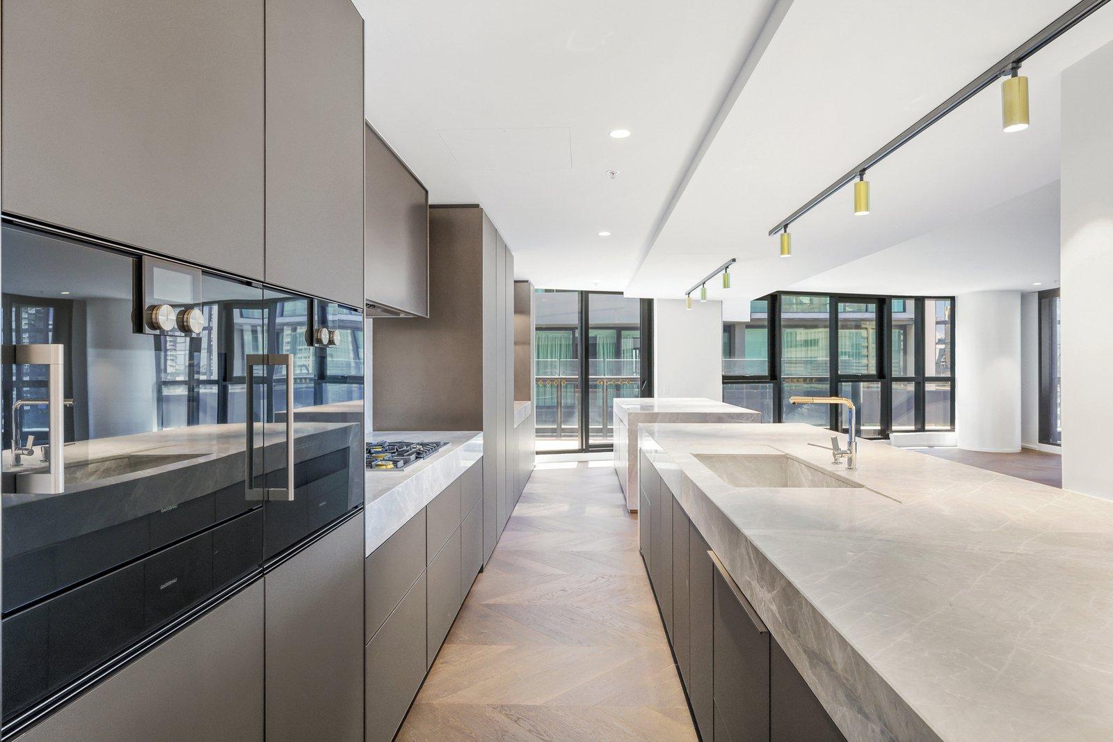 1102/20 Queens Road, Melbourne, 3004