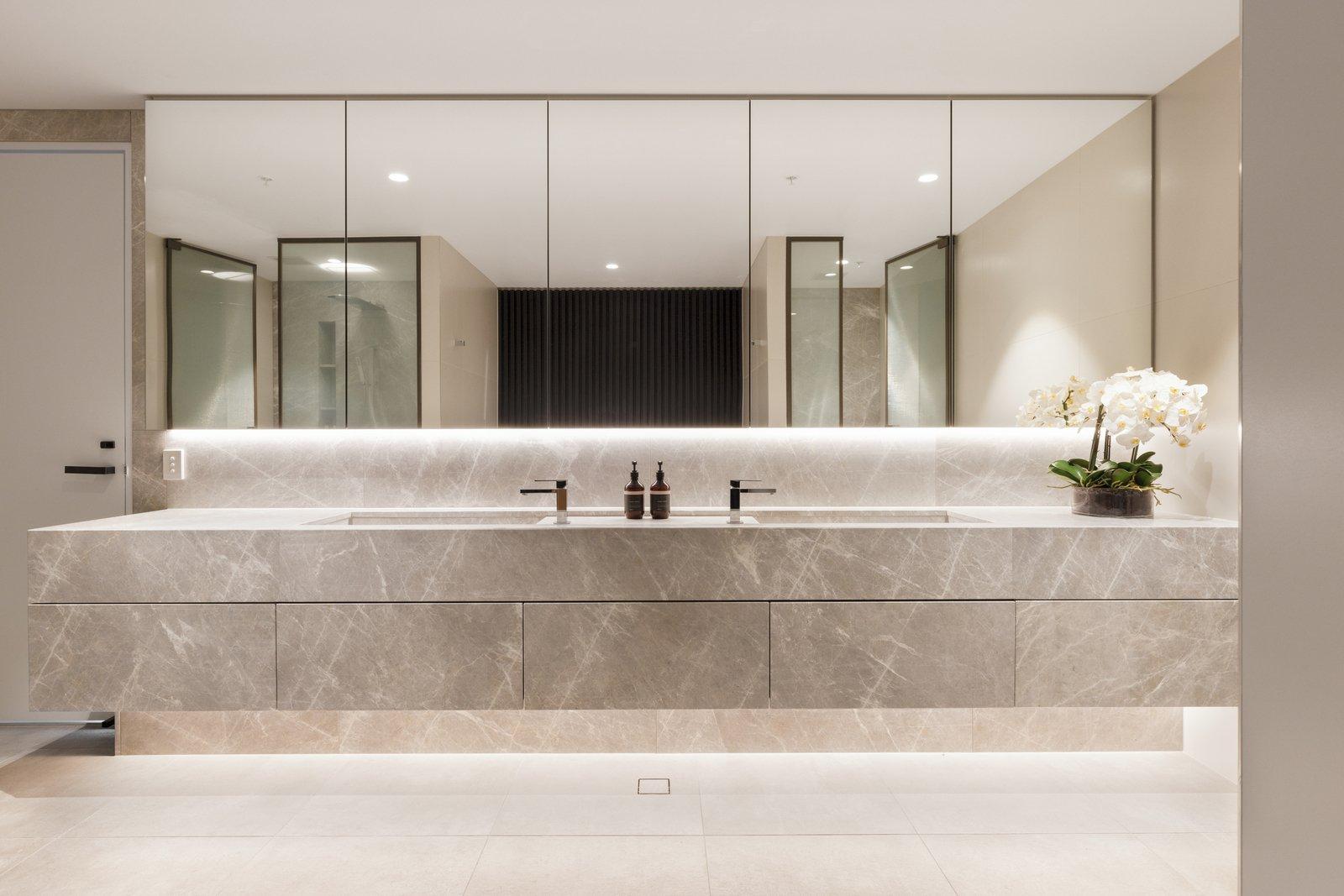 1102/20 Queens Road, Melbourne, 3004