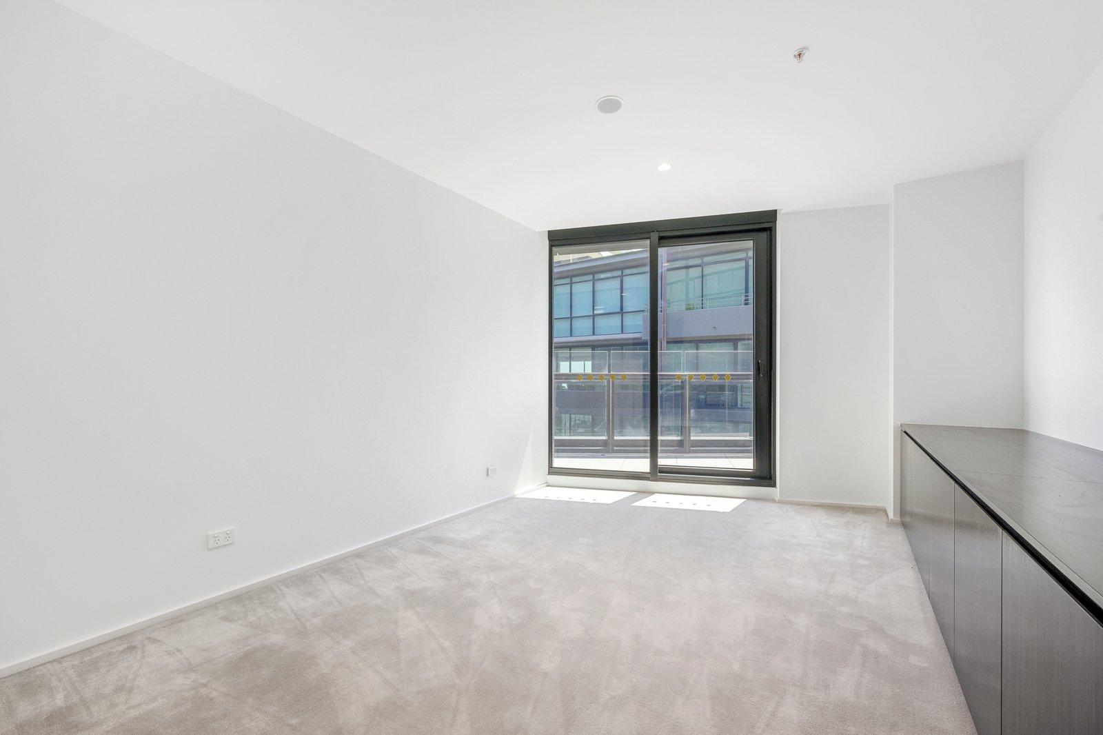 1102/20 Queens Road, Melbourne, 3004