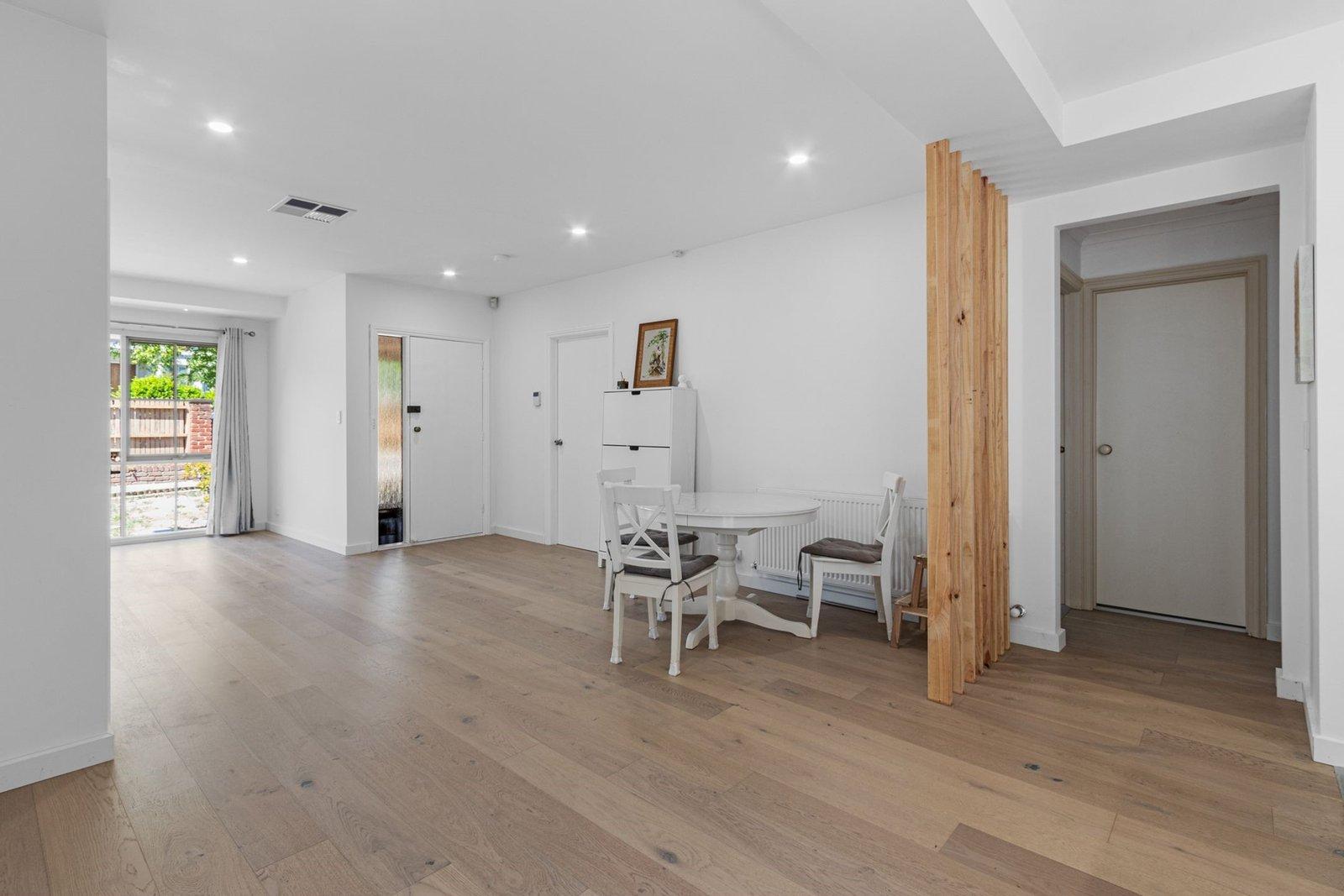 1/11 Freeman Street, Balwyn, Vic